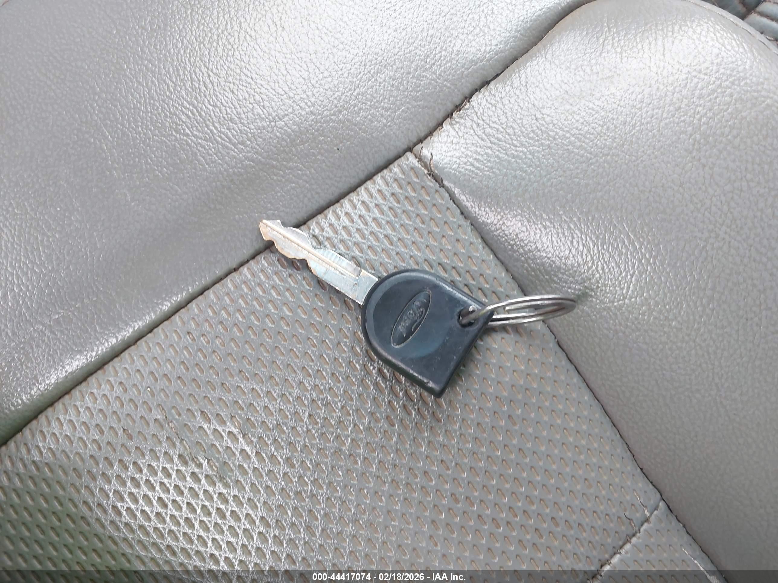 FORD F-150 image 11