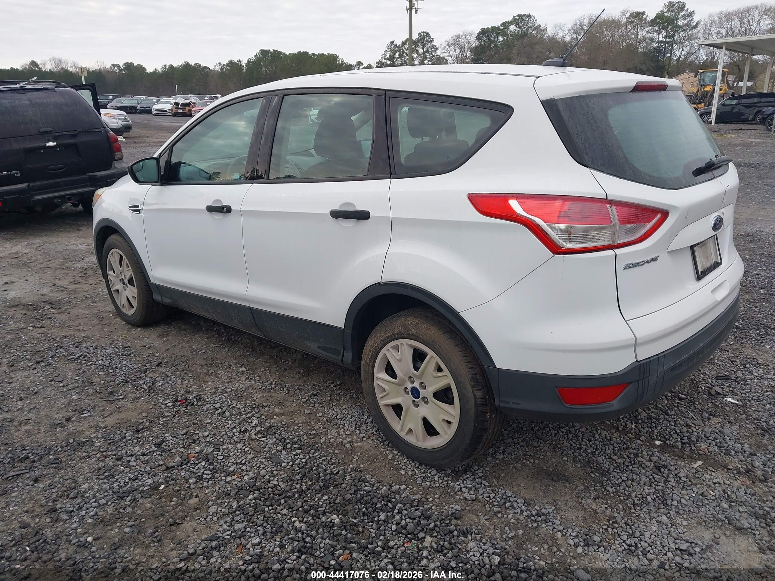 FORD ESCAPE image 3