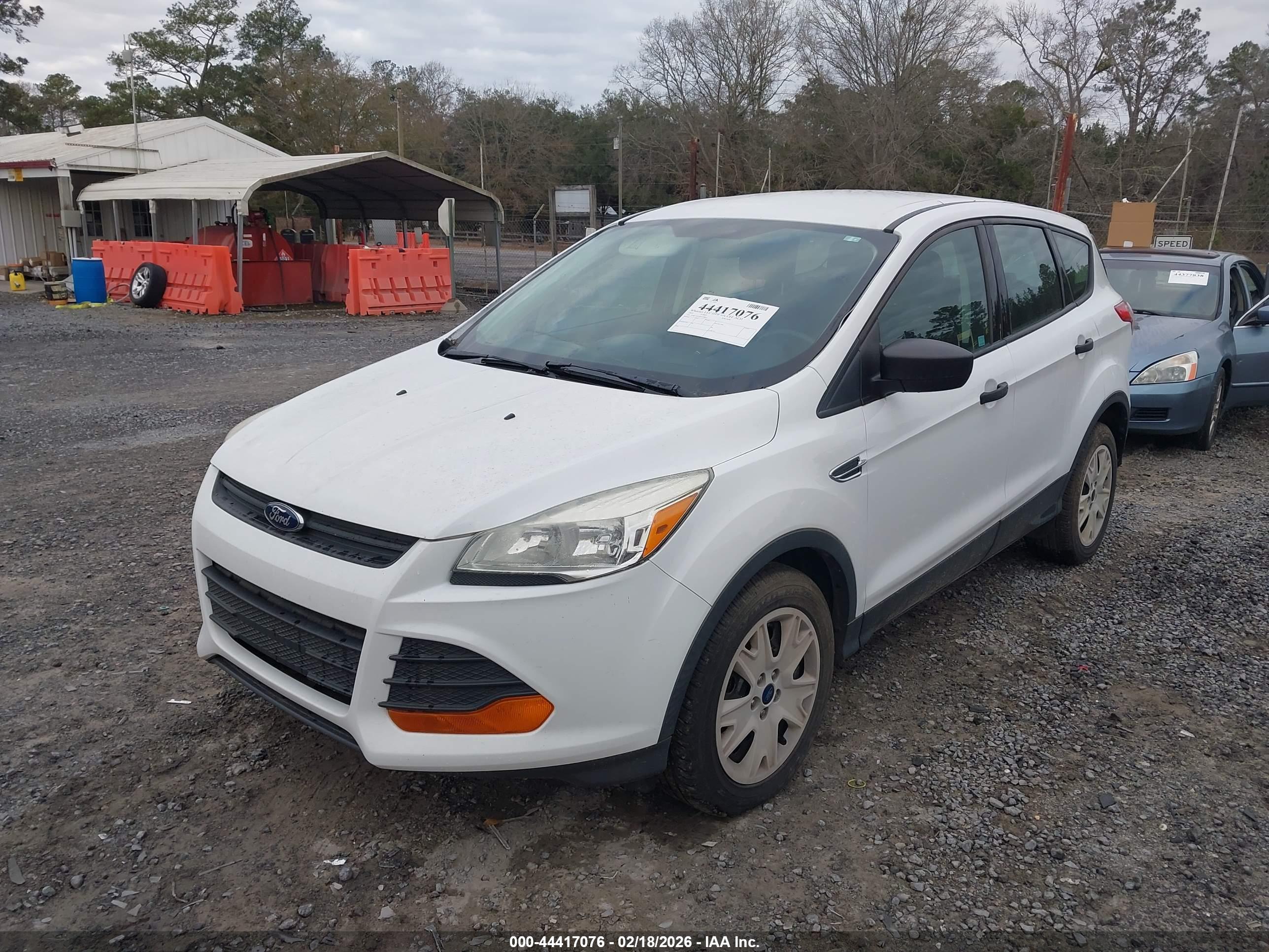 FORD ESCAPE image 6
