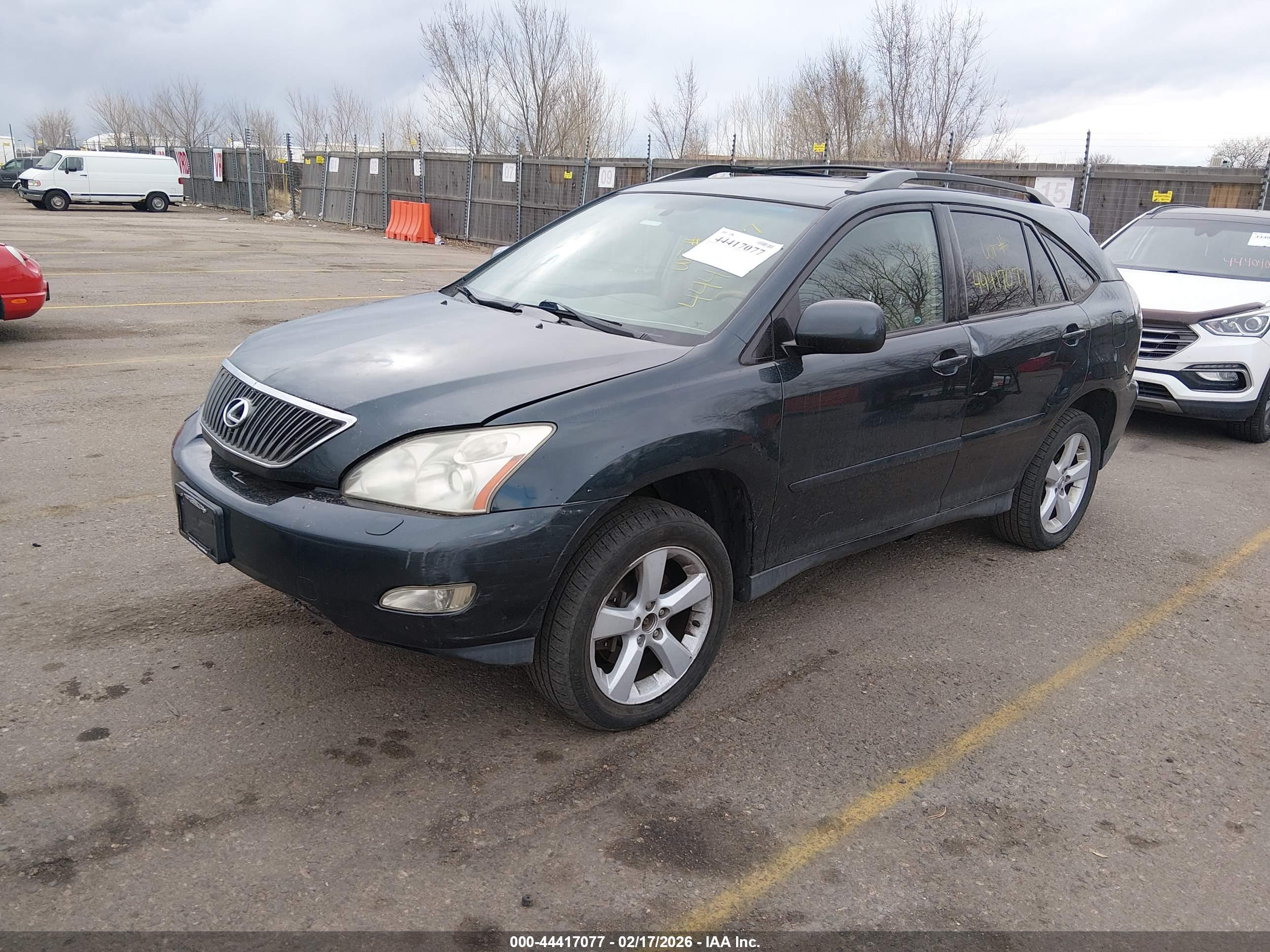 LEXUS RX image 2