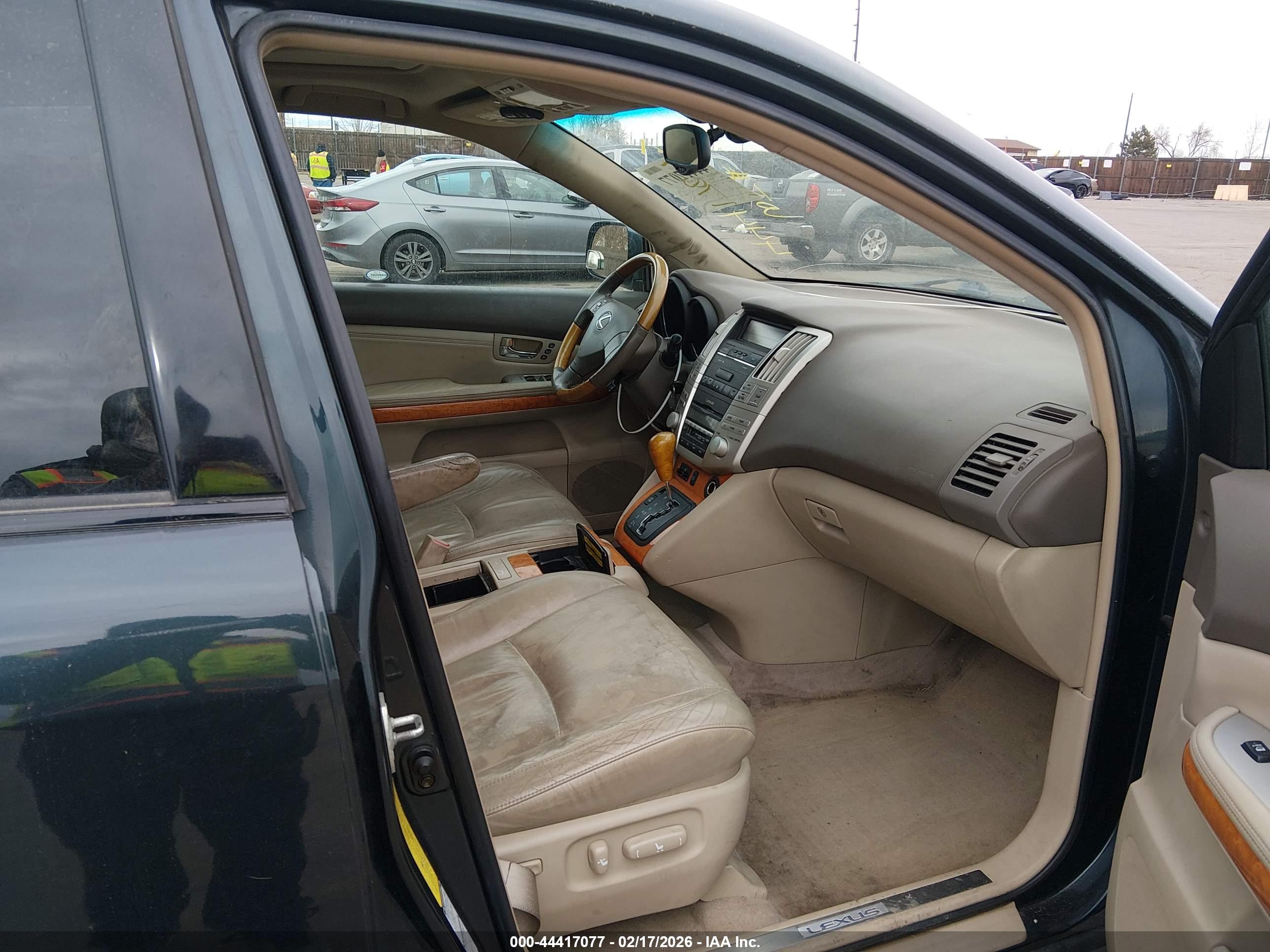 LEXUS RX image 5
