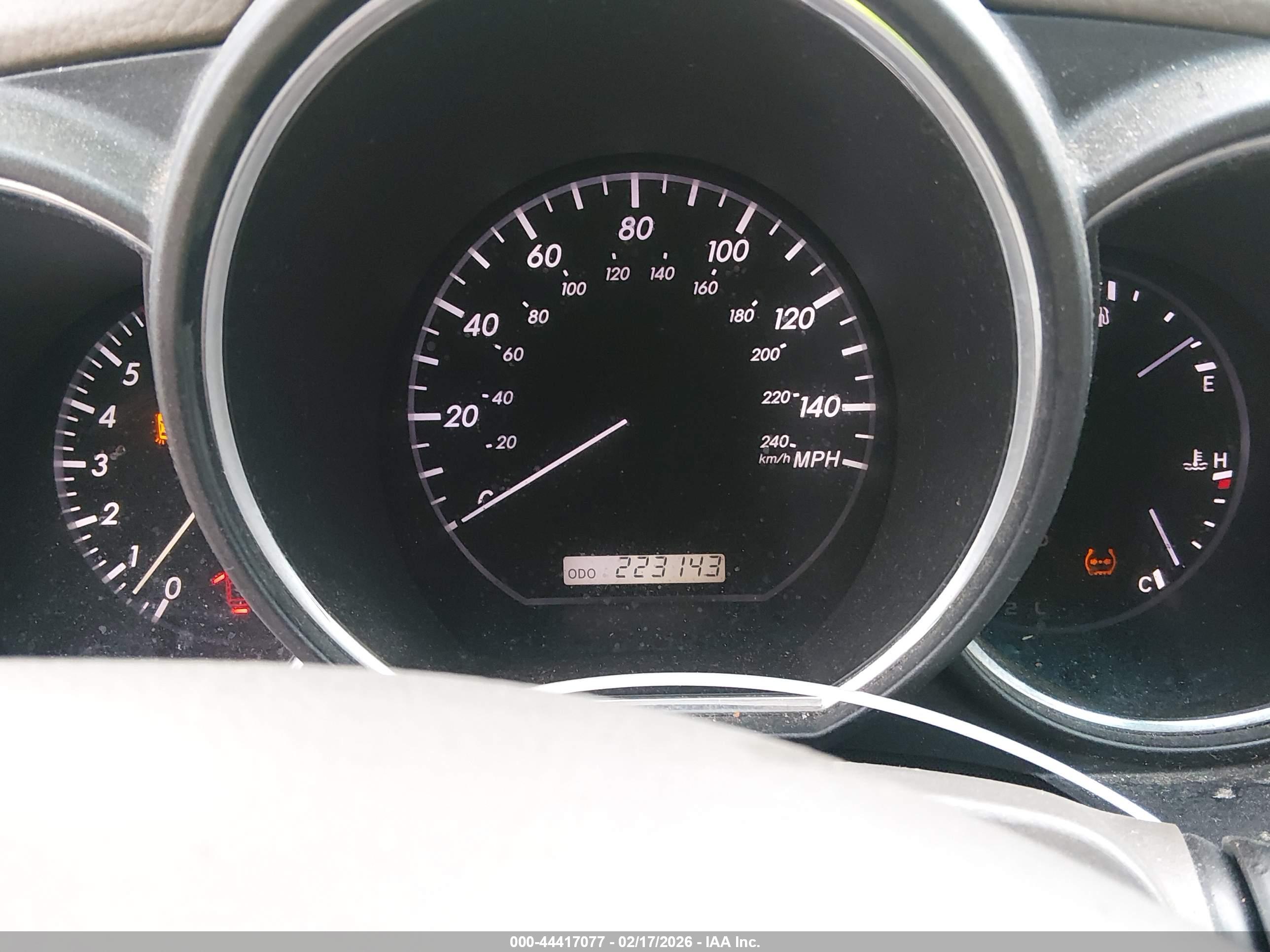 LEXUS RX image 7