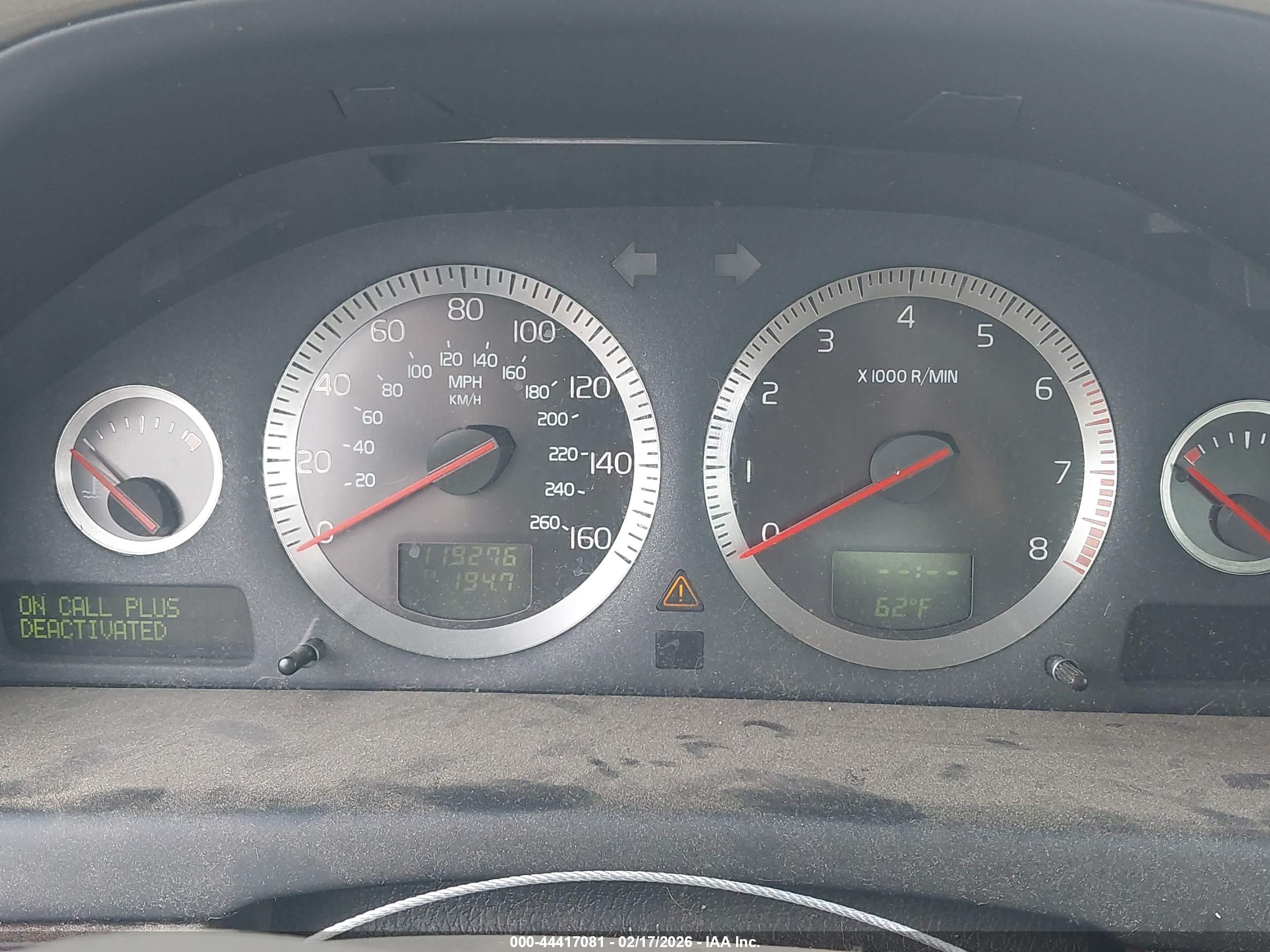 VOLVO S80 image 7