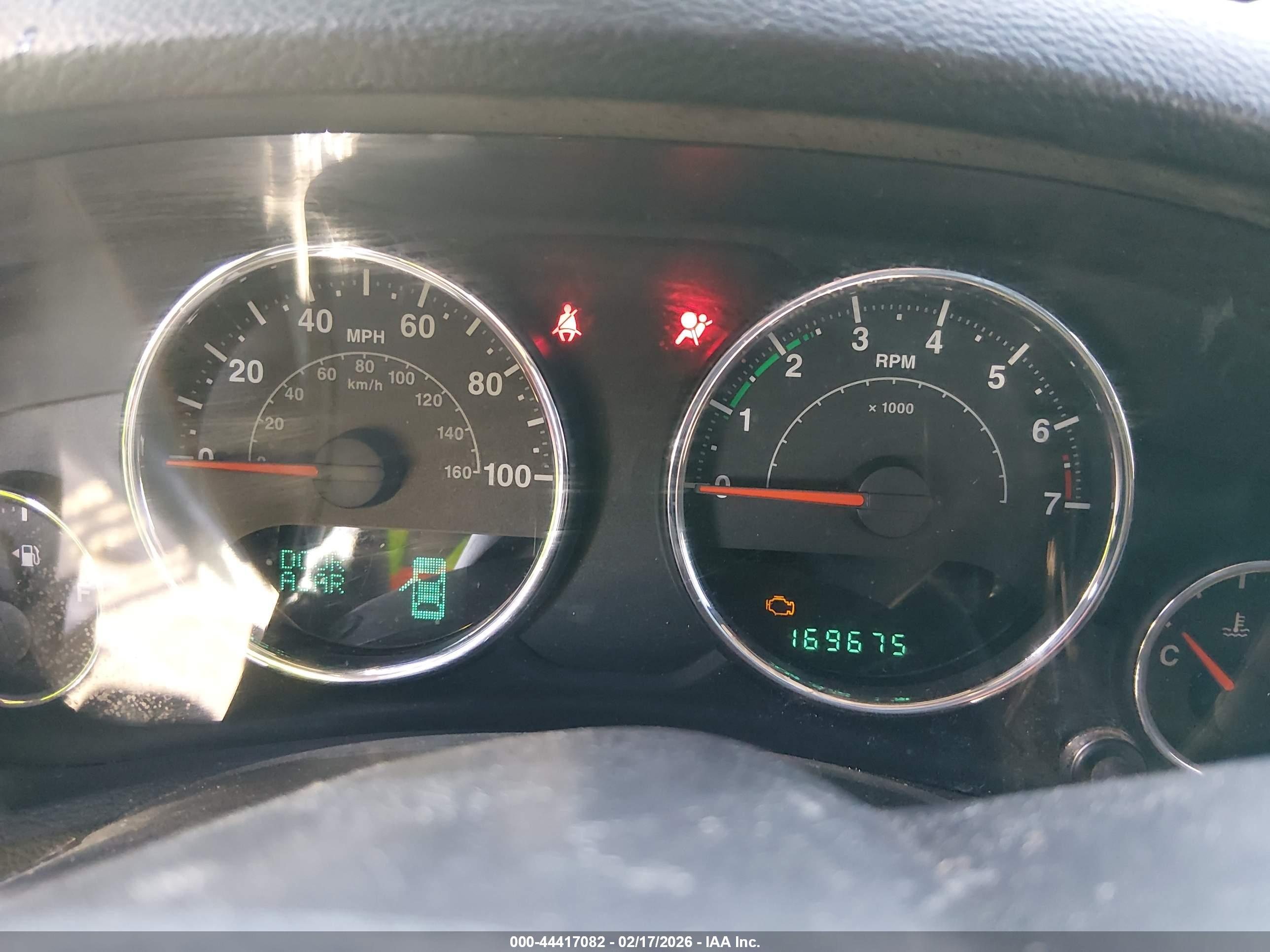 JEEP WRANGLER image 7