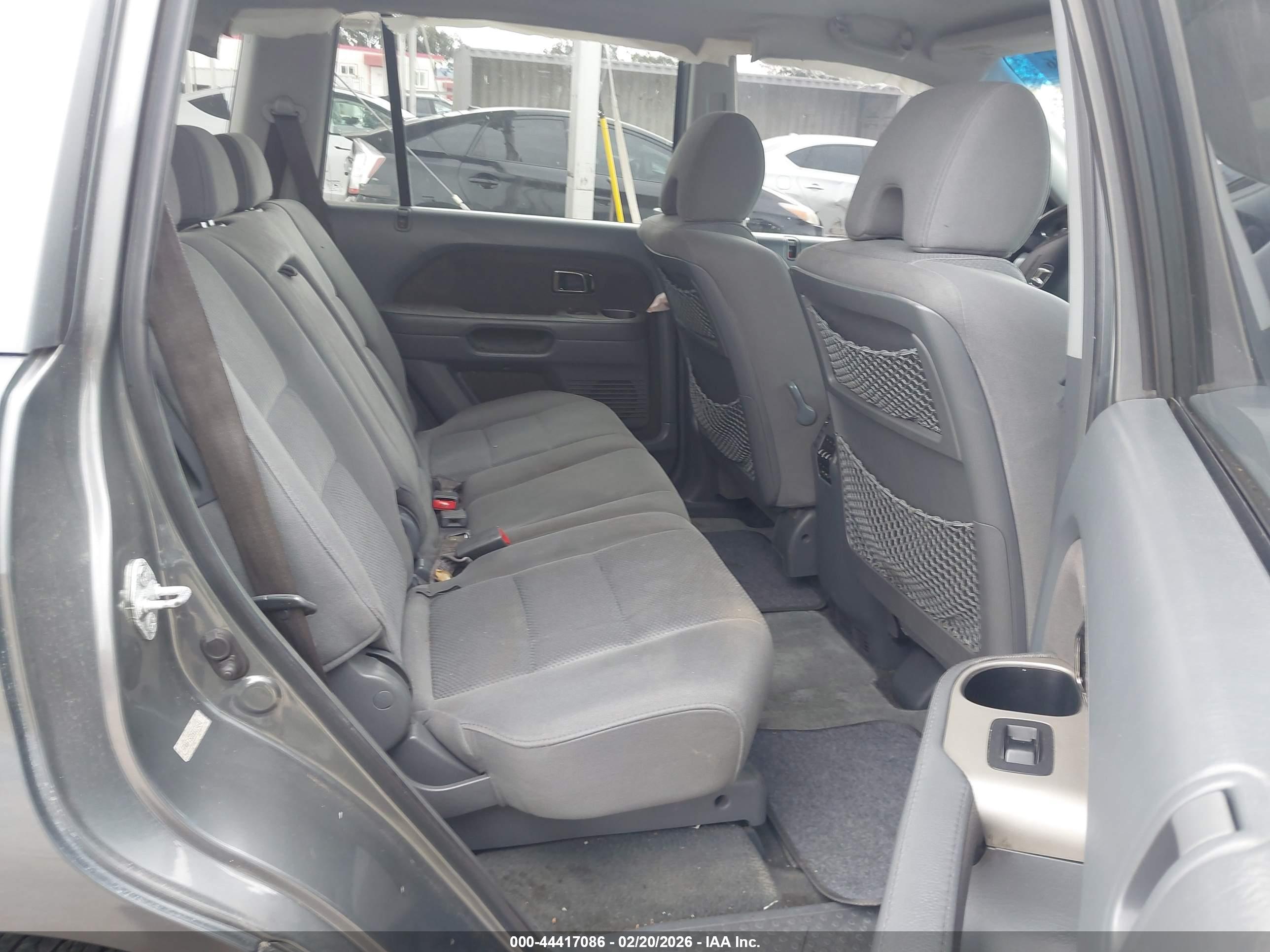 HONDA PILOT image 8
