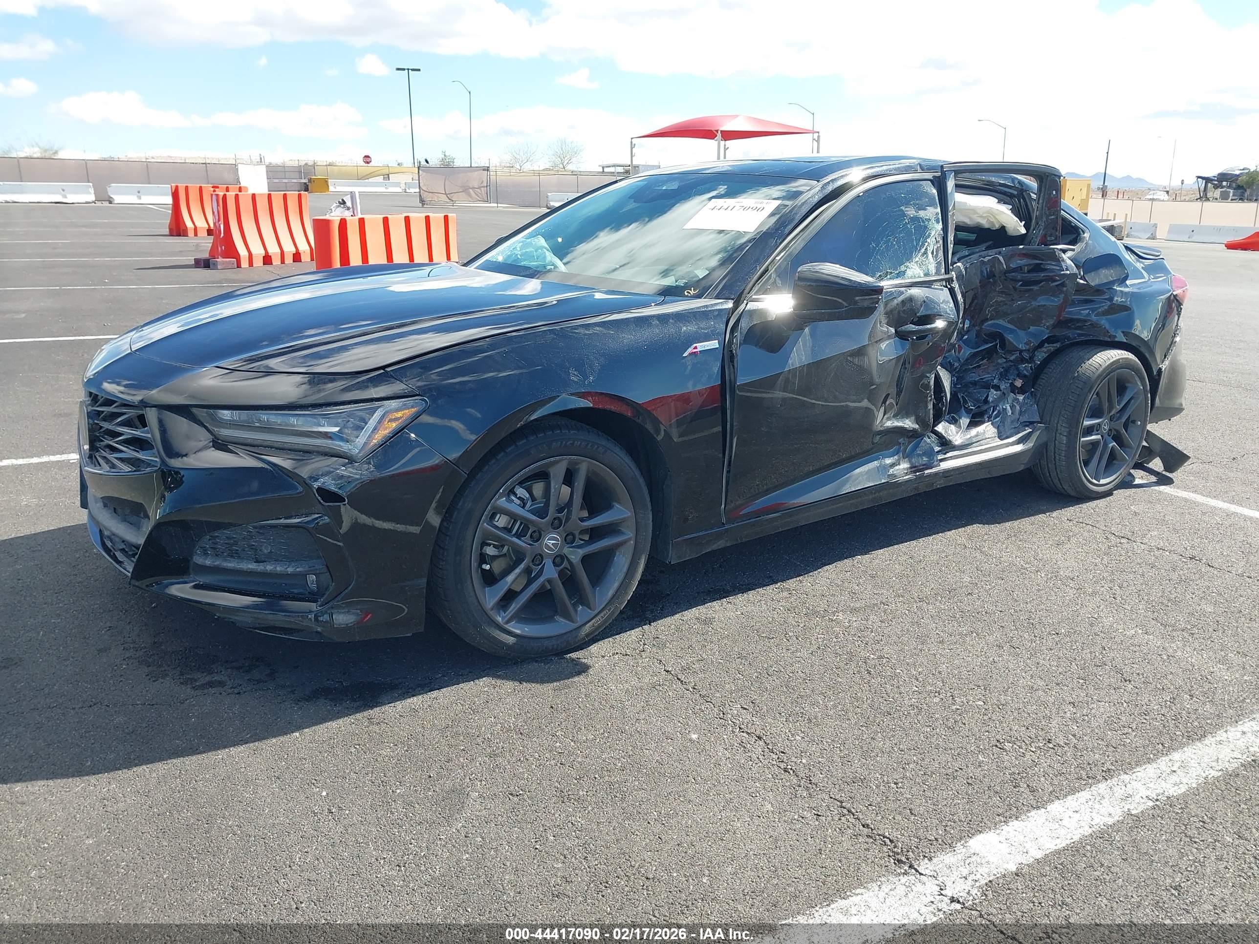 ACURA TLX image 2