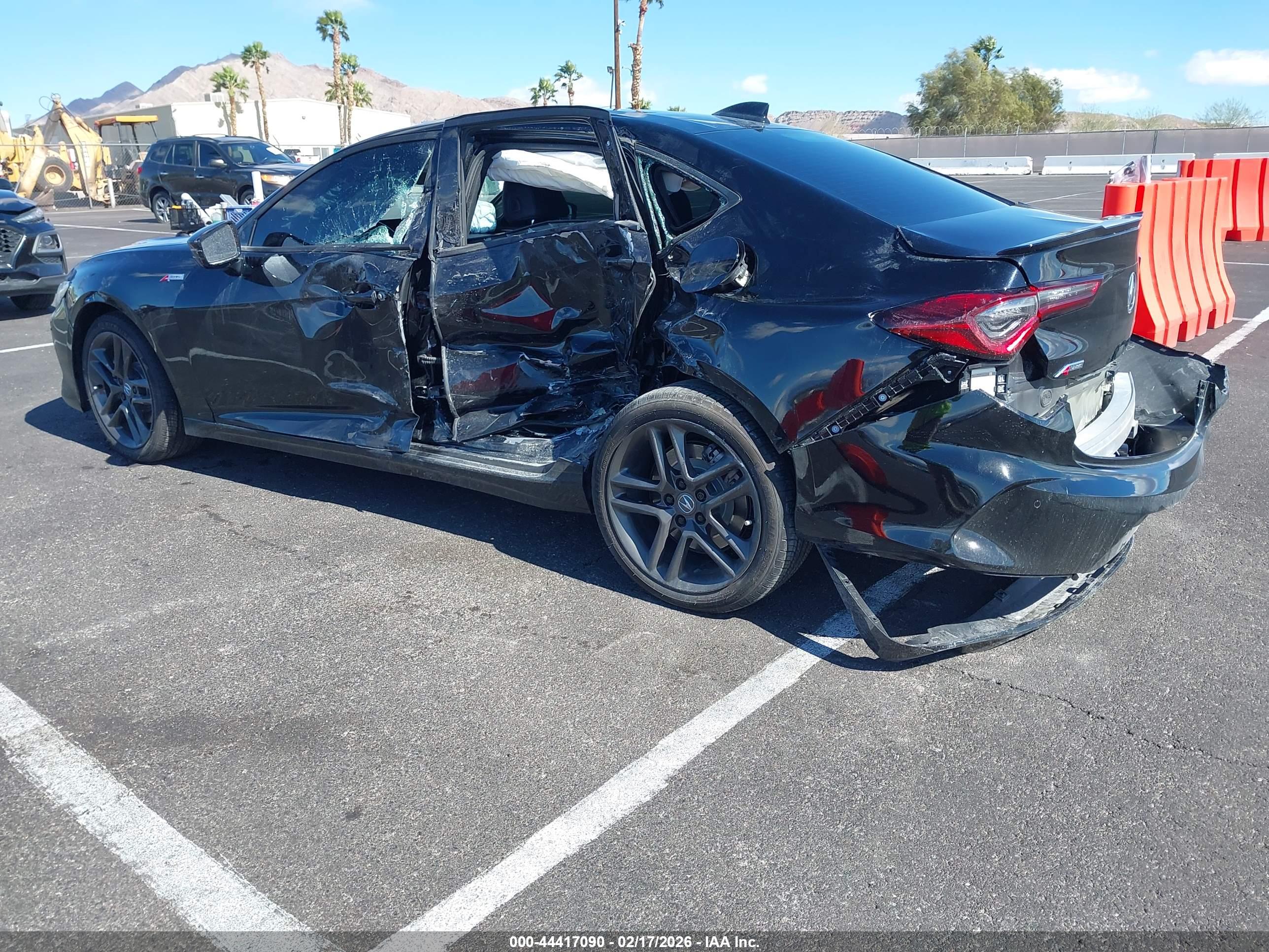 ACURA TLX image 3