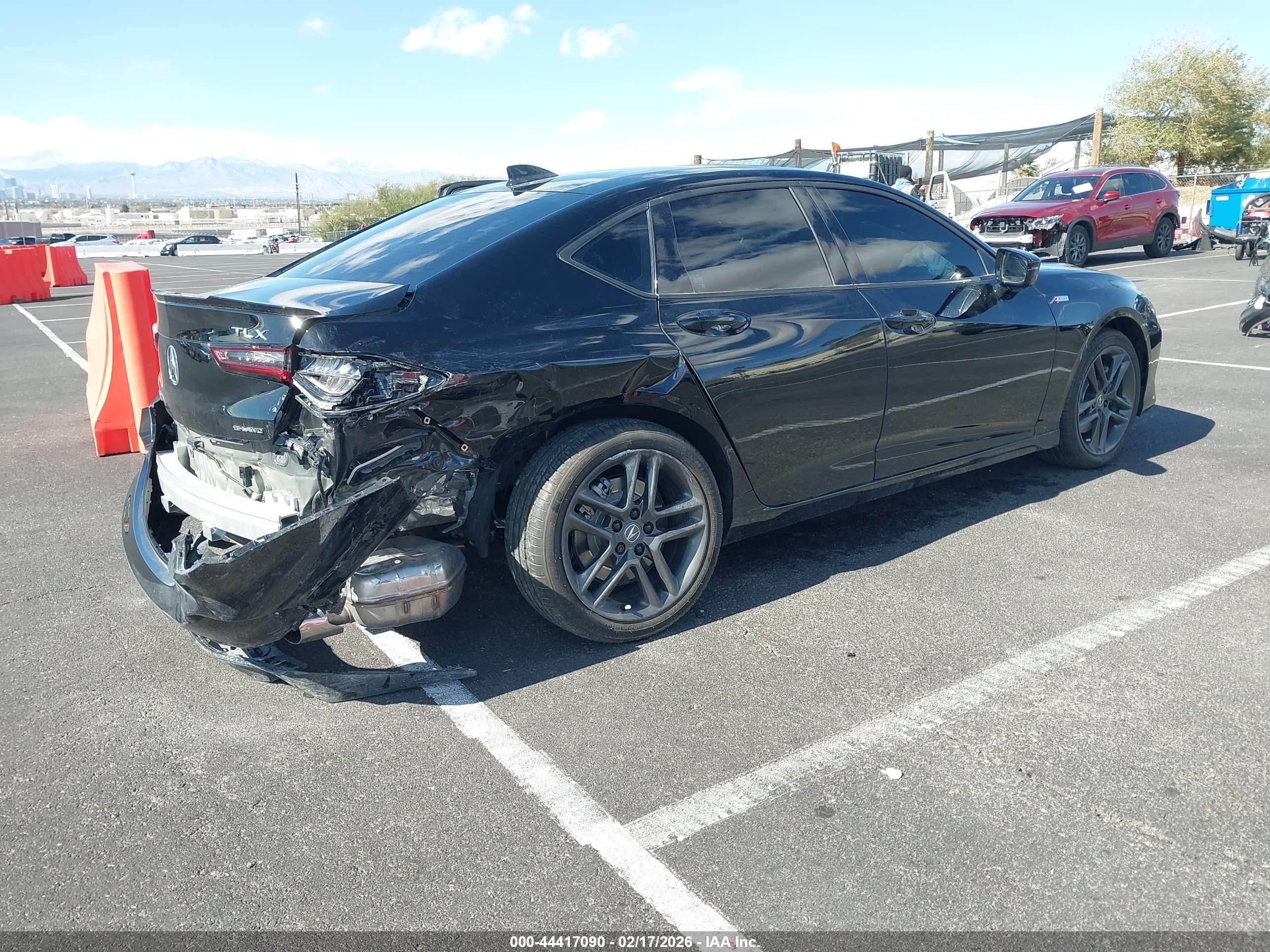 ACURA TLX image 4
