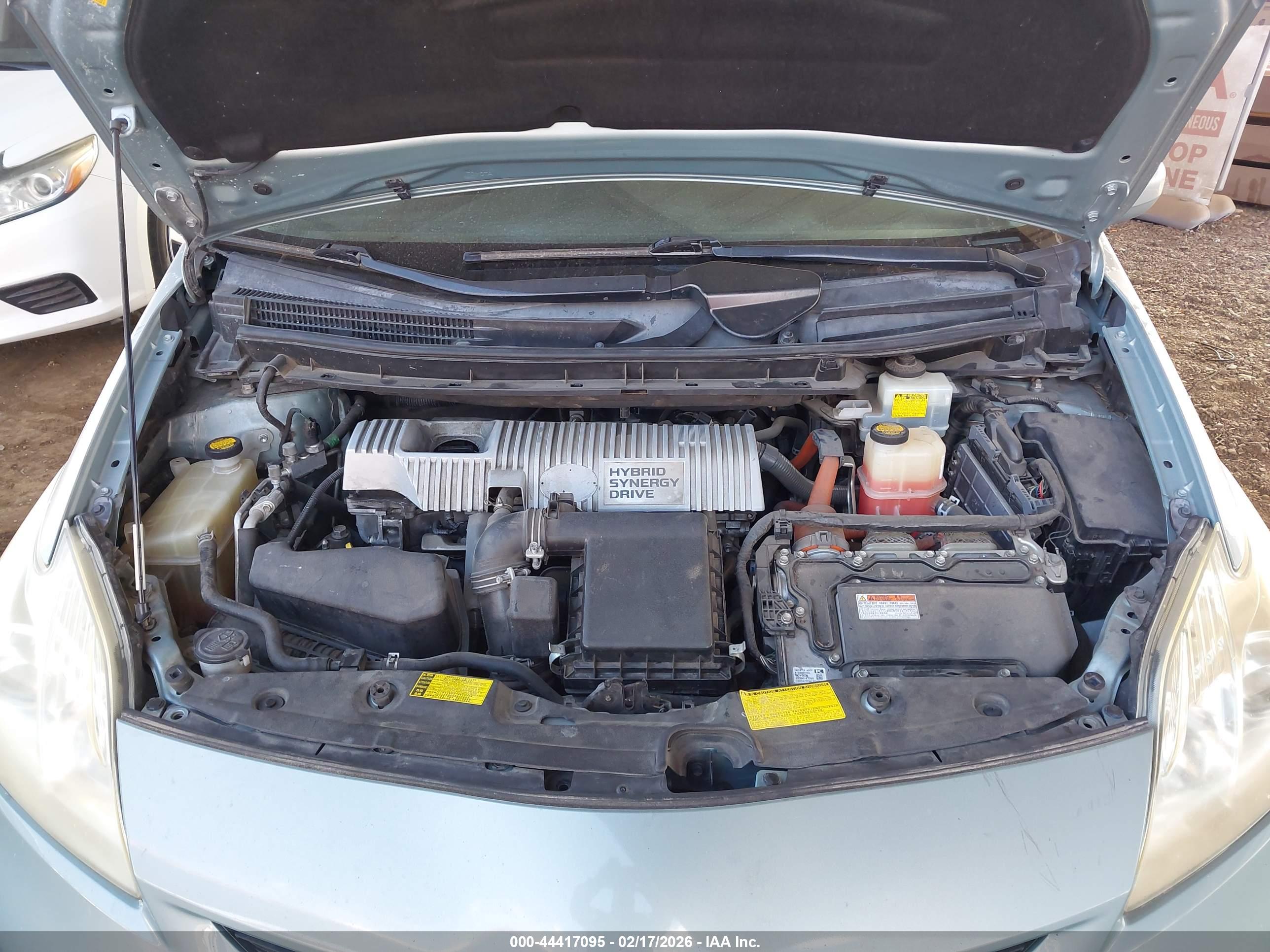 TOYOTA PRIUS image 10