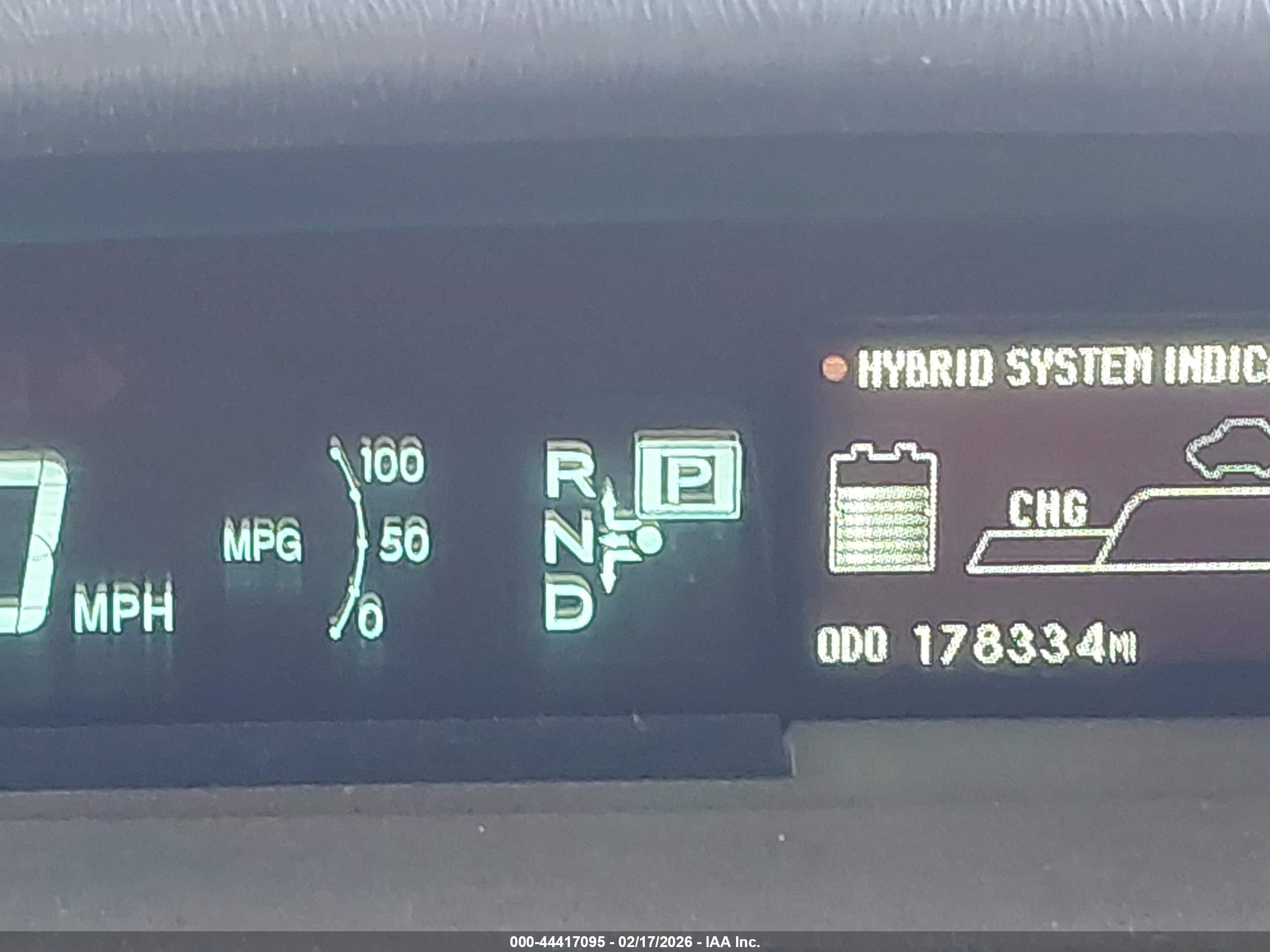 TOYOTA PRIUS image 7