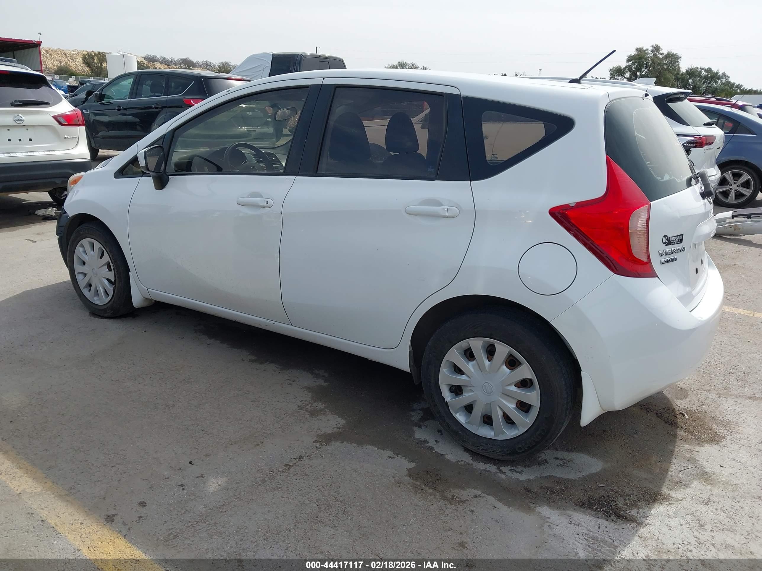 NISSAN VERSA image 3