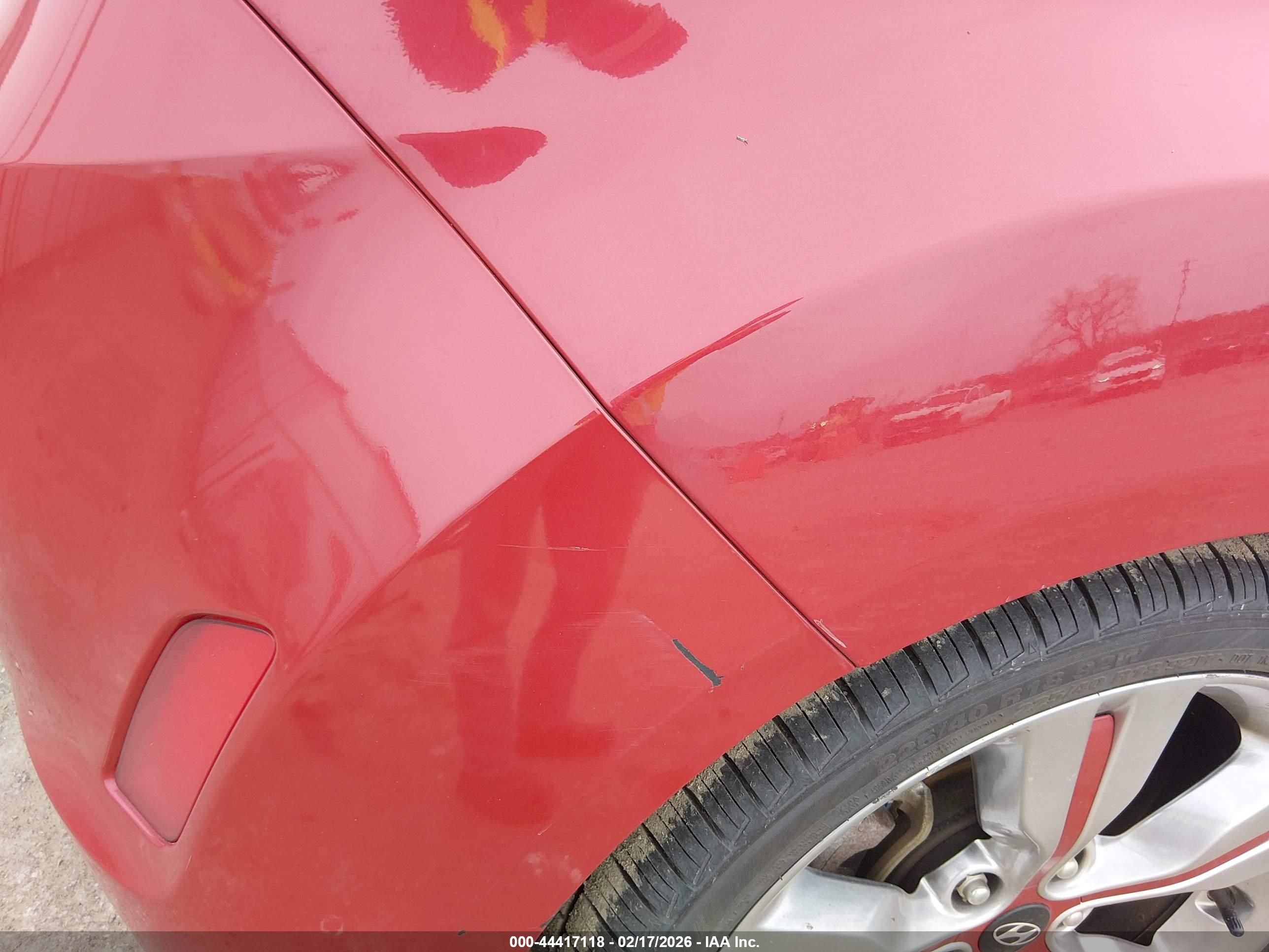 HYUNDAI VELOSTER image 6