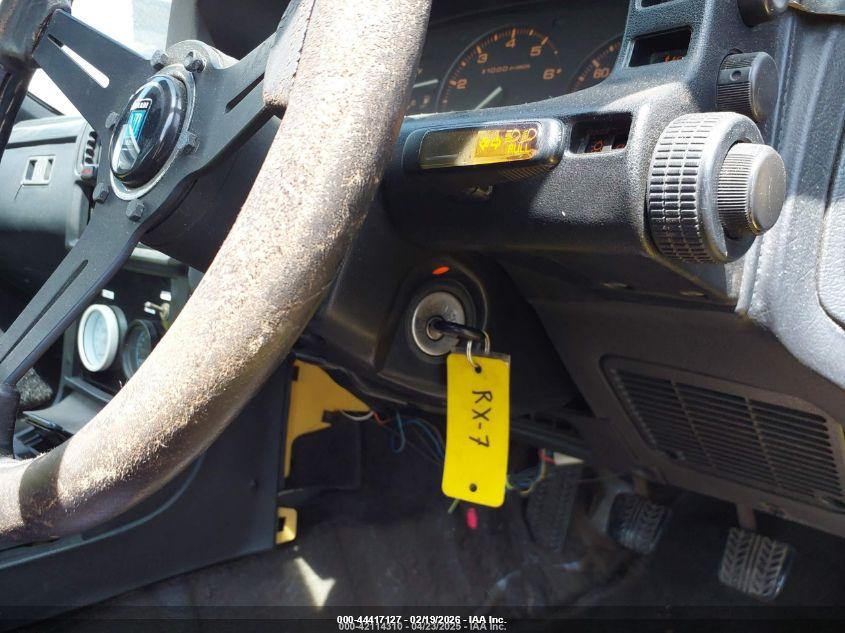 MAZDA RX7 image 11