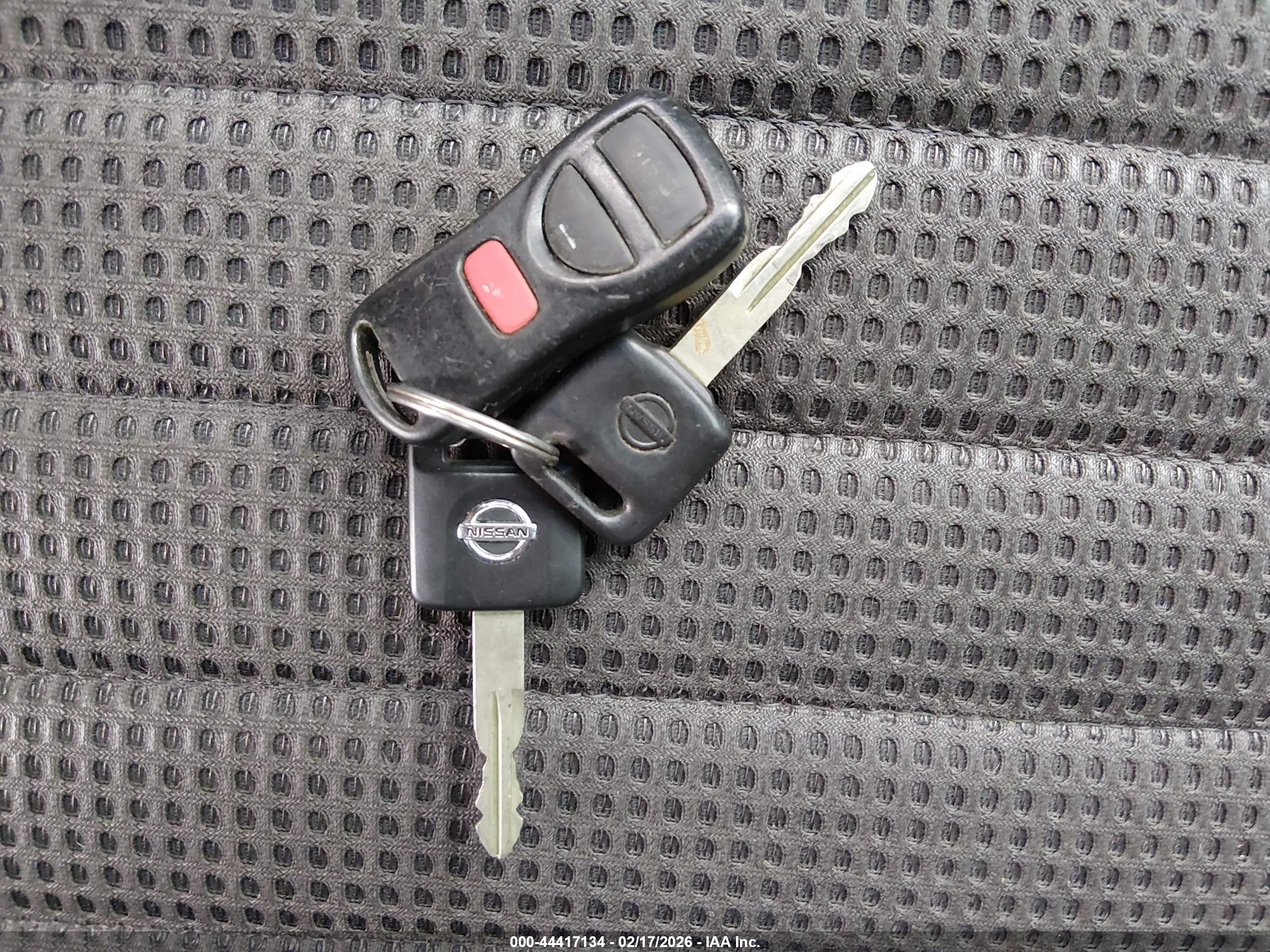 NISSAN FRONTIER image 11