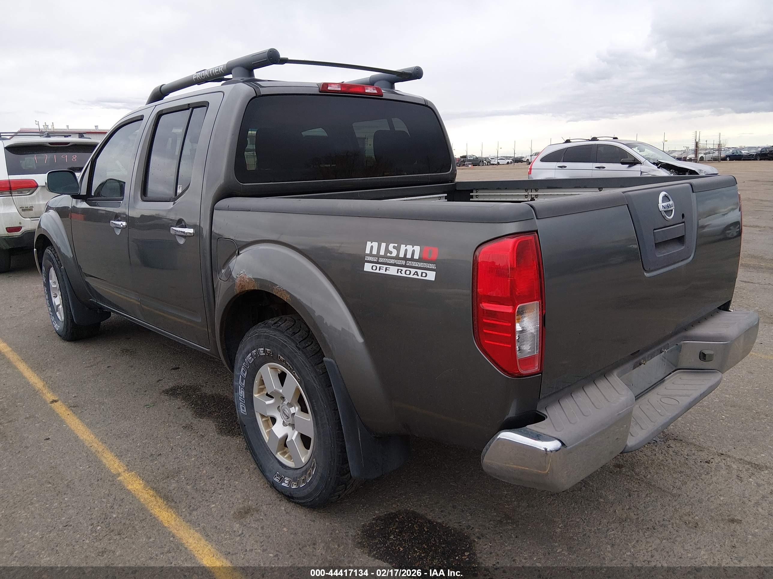 NISSAN FRONTIER image 3
