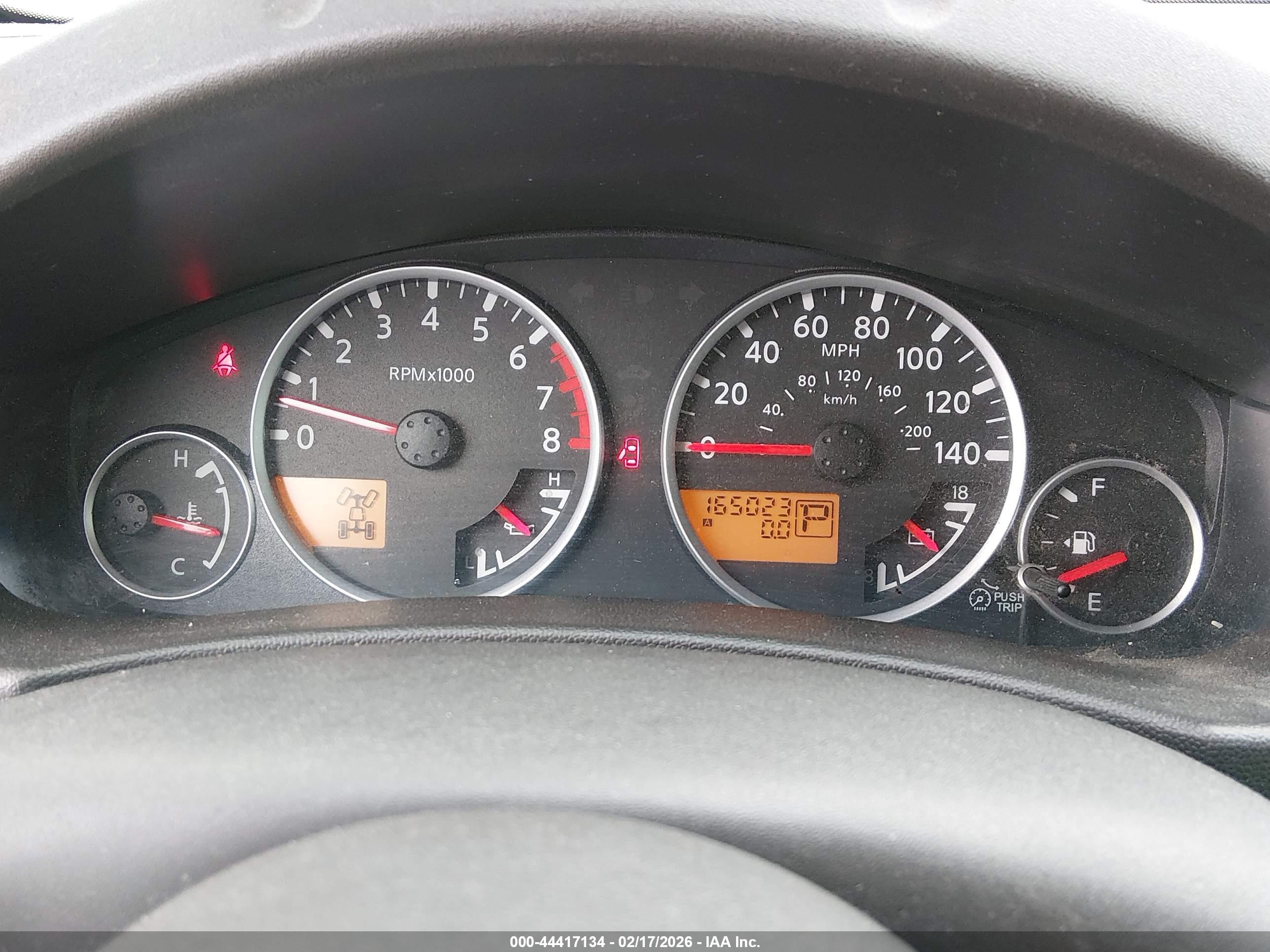NISSAN FRONTIER image 7