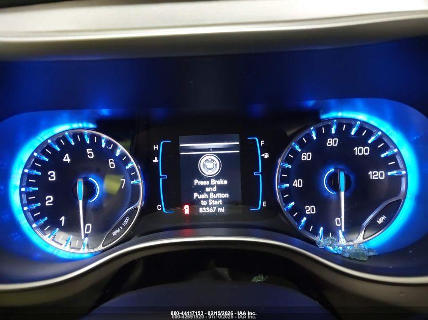 CHRYSLER PACIFICA image 7
