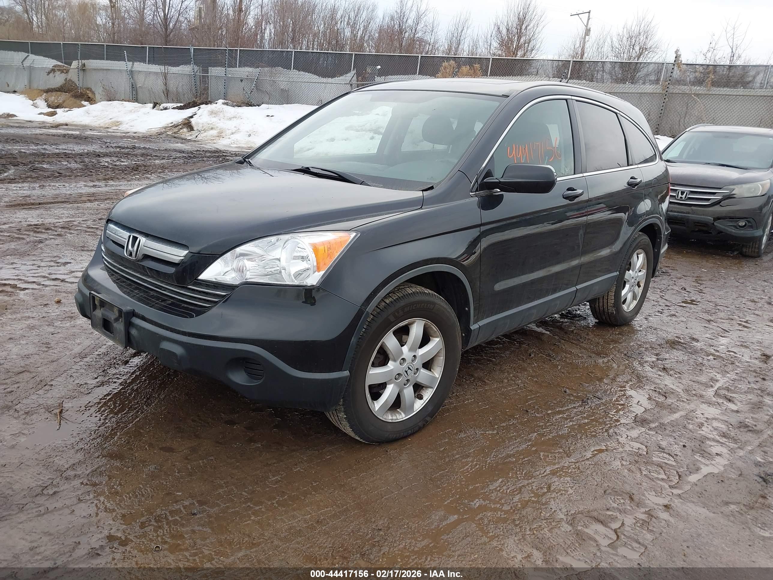 HONDA CR-V image 2