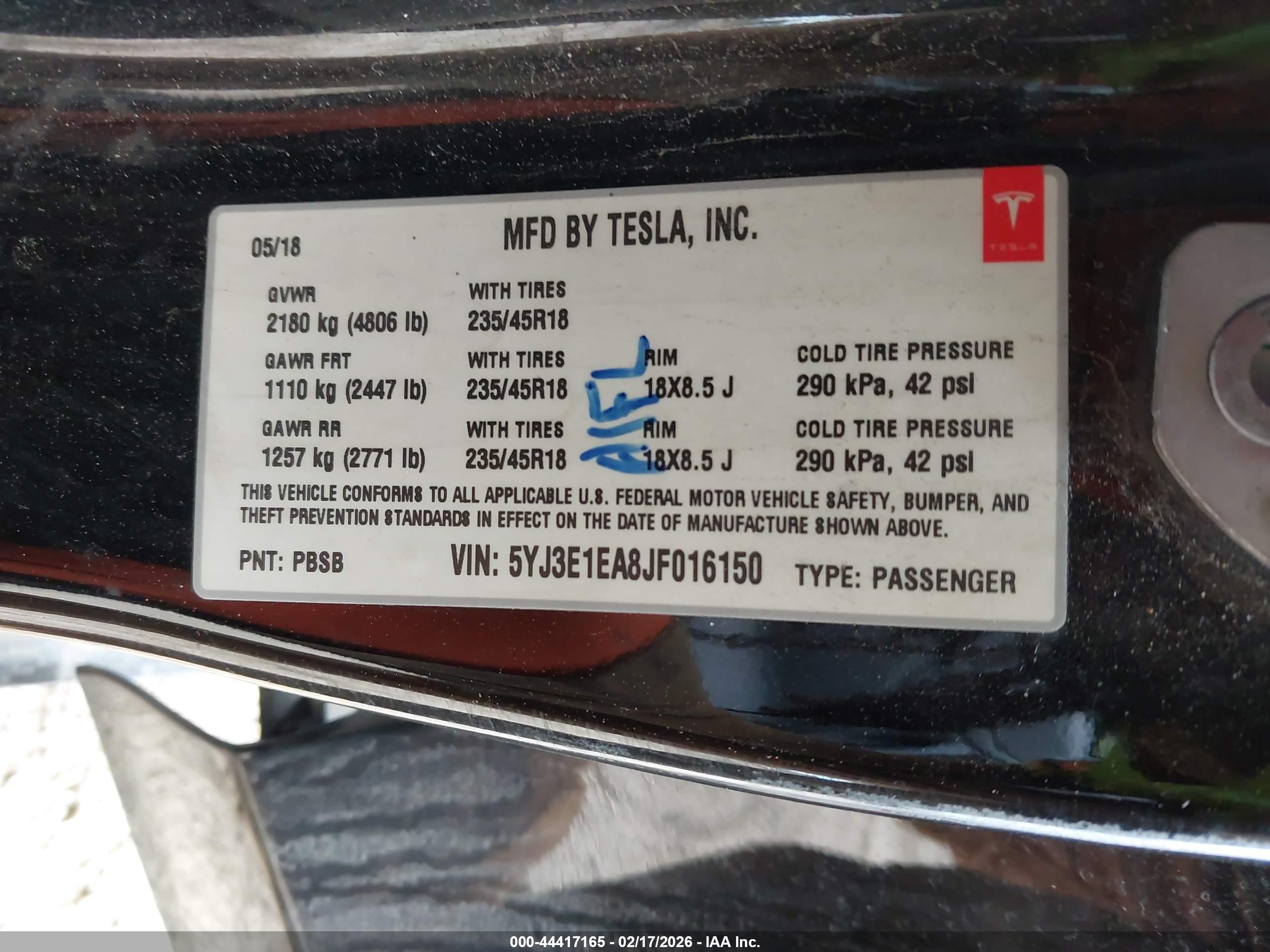 TESLA MODEL image 9