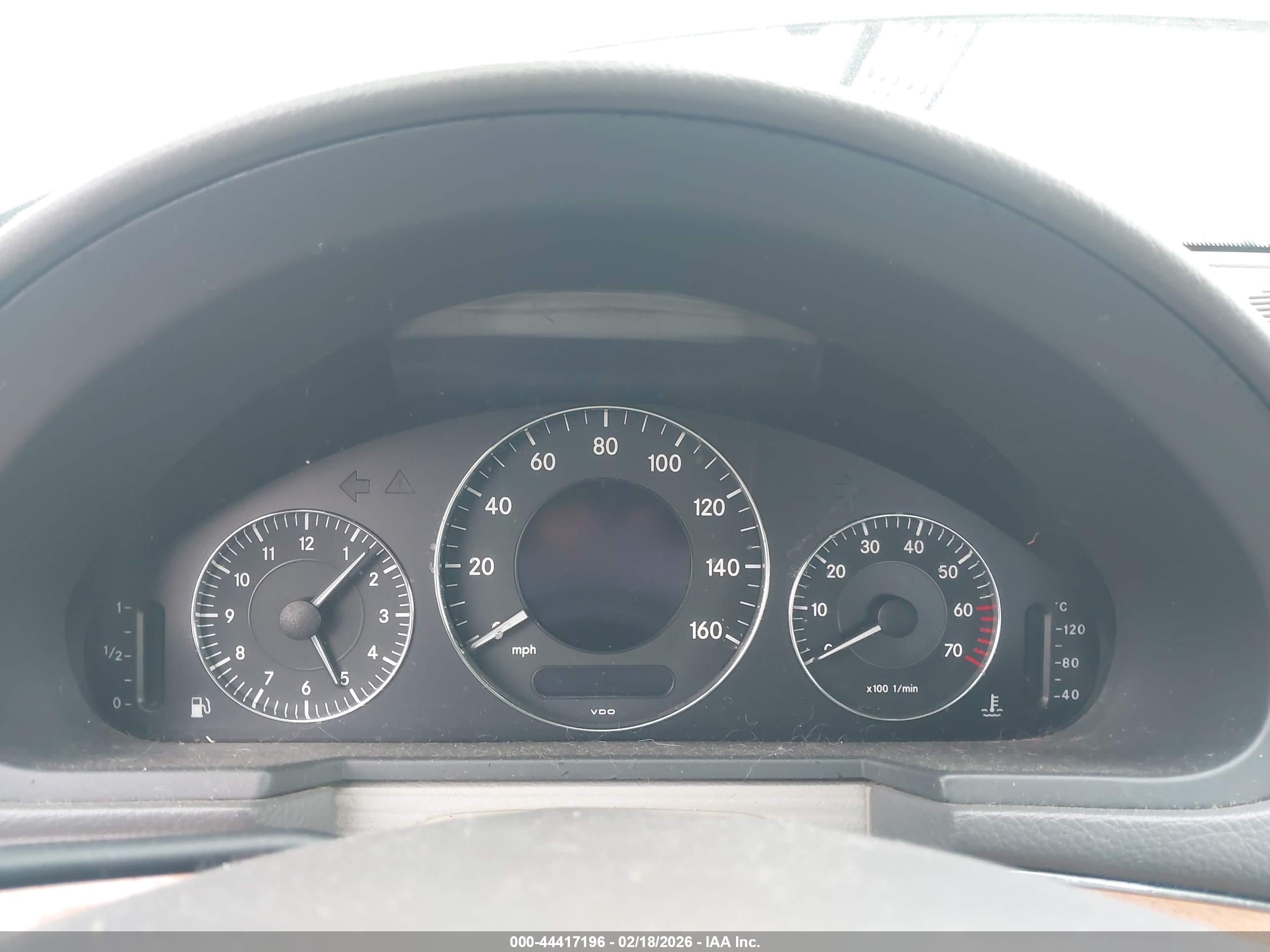 MERCEDES-BENZ E image 7