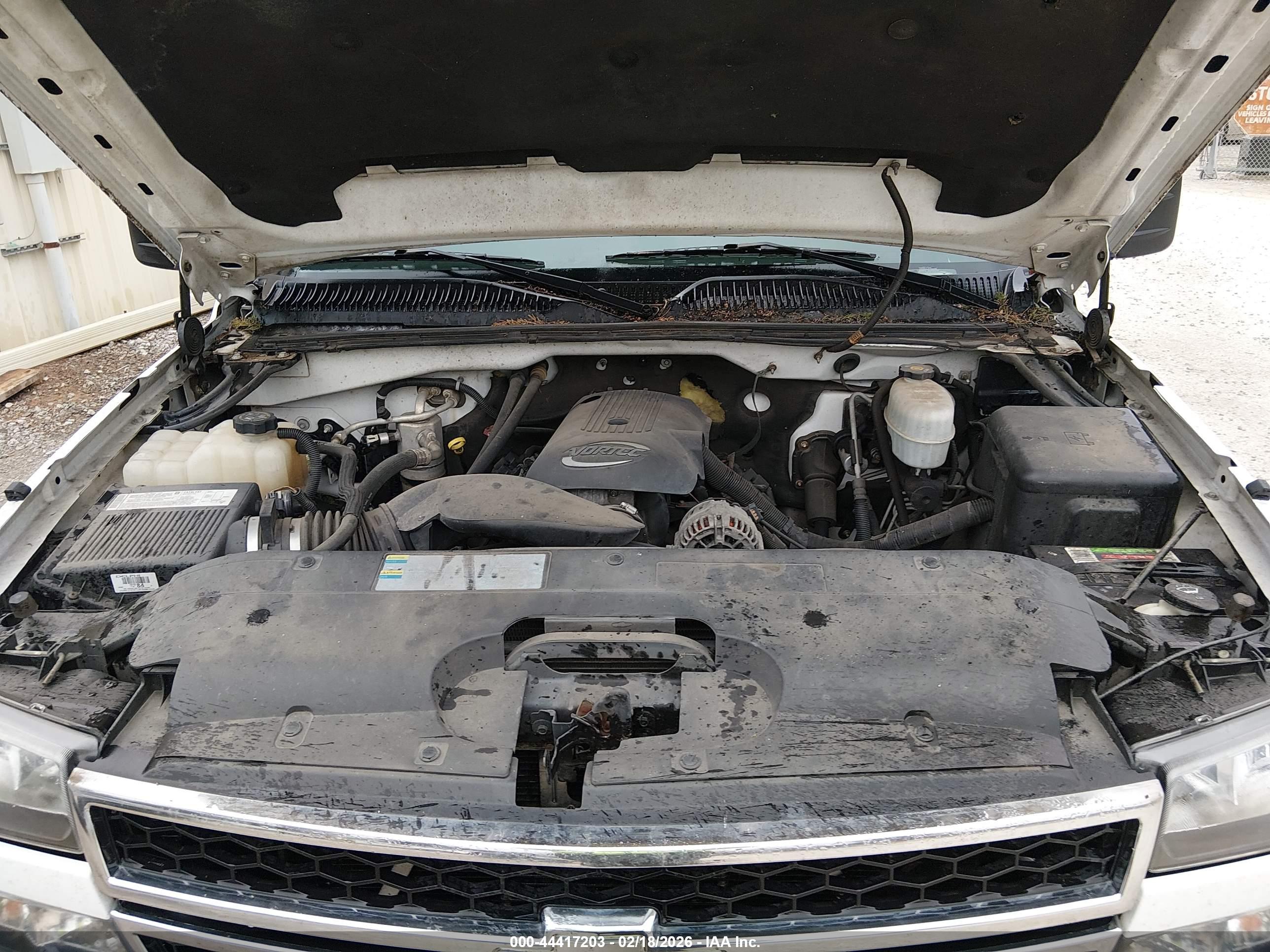 CHEVROLET SILVERADO image 10