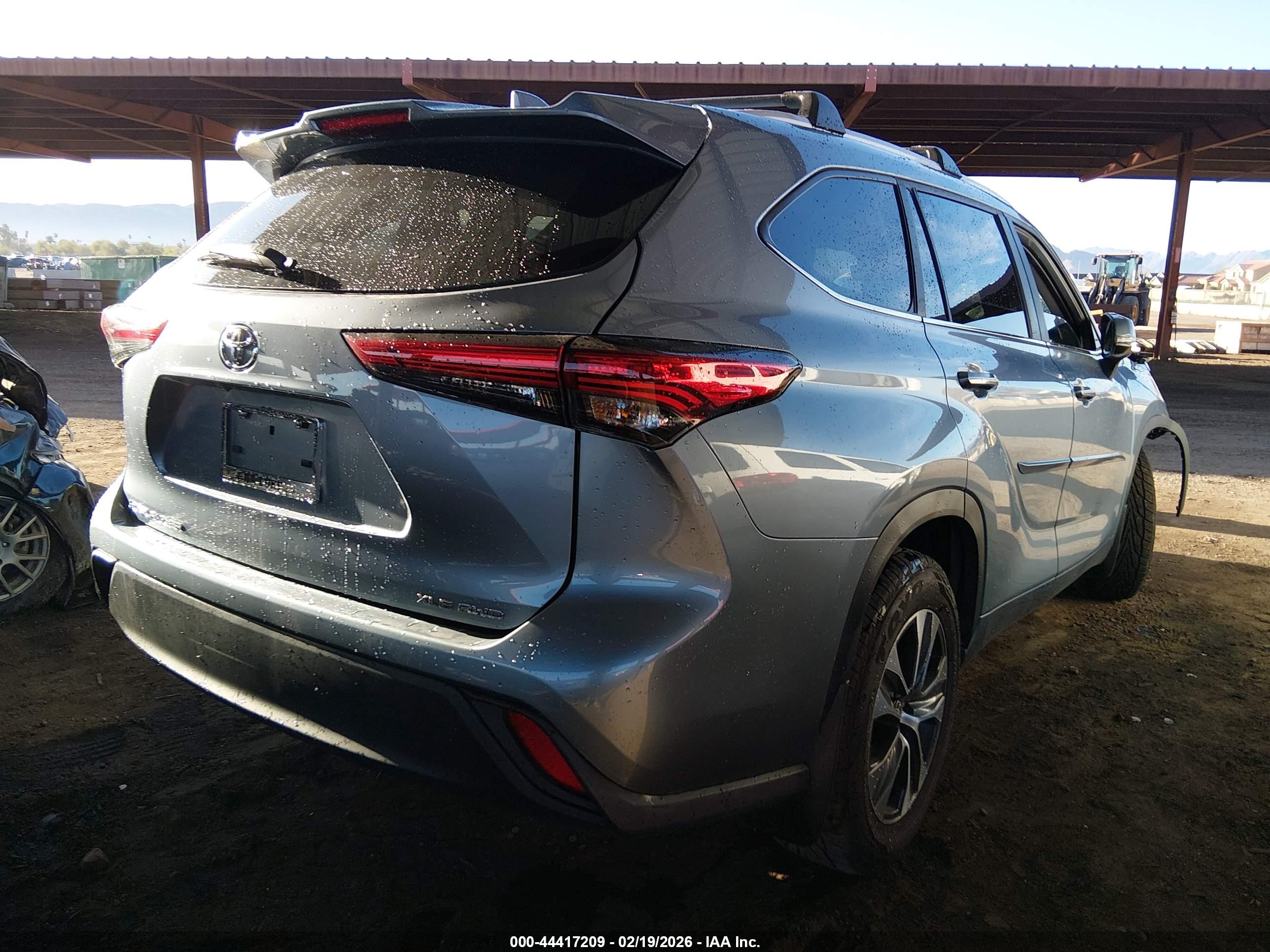TOYOTA HIGHLANDER image 4