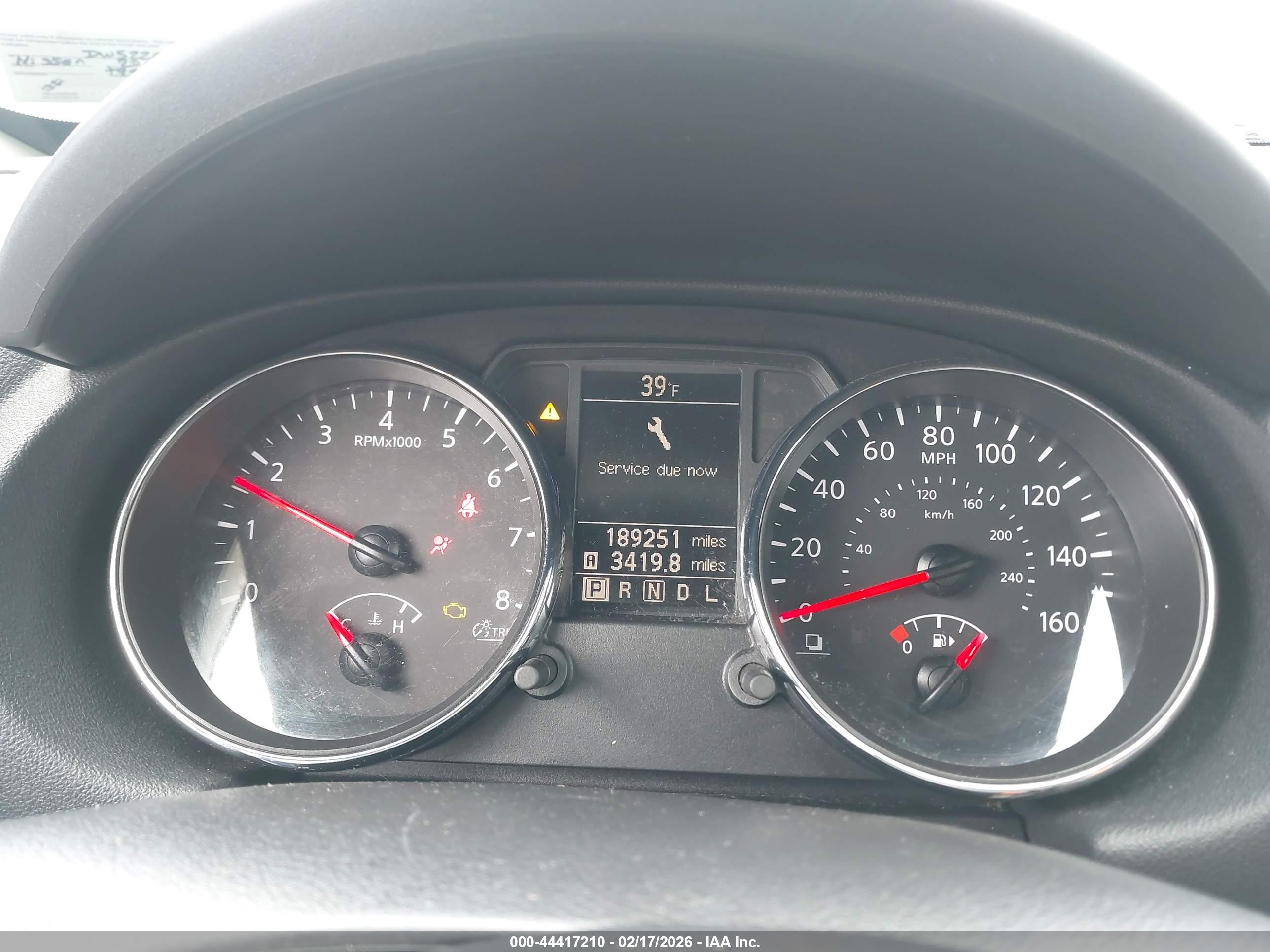 NISSAN ROGUE image 7