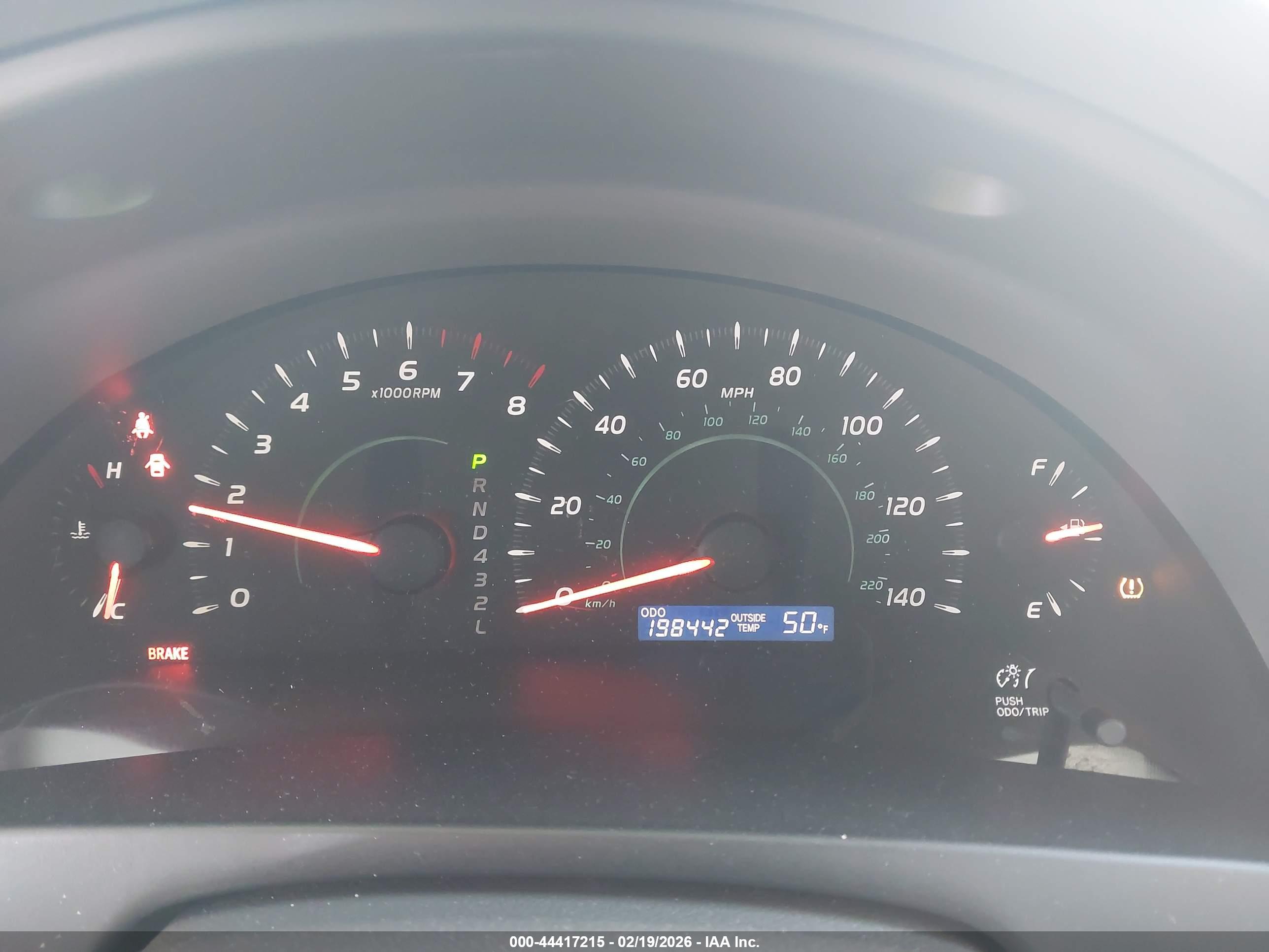 TOYOTA CAMRY image 7