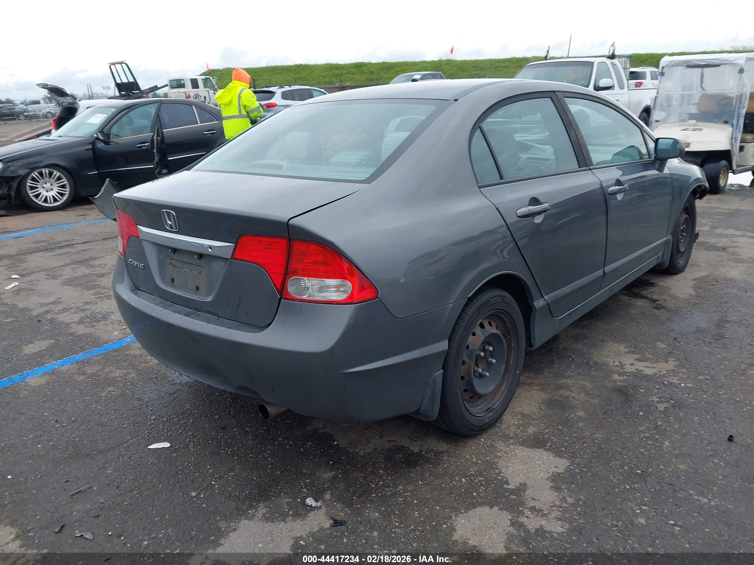HONDA CIVIC image 4