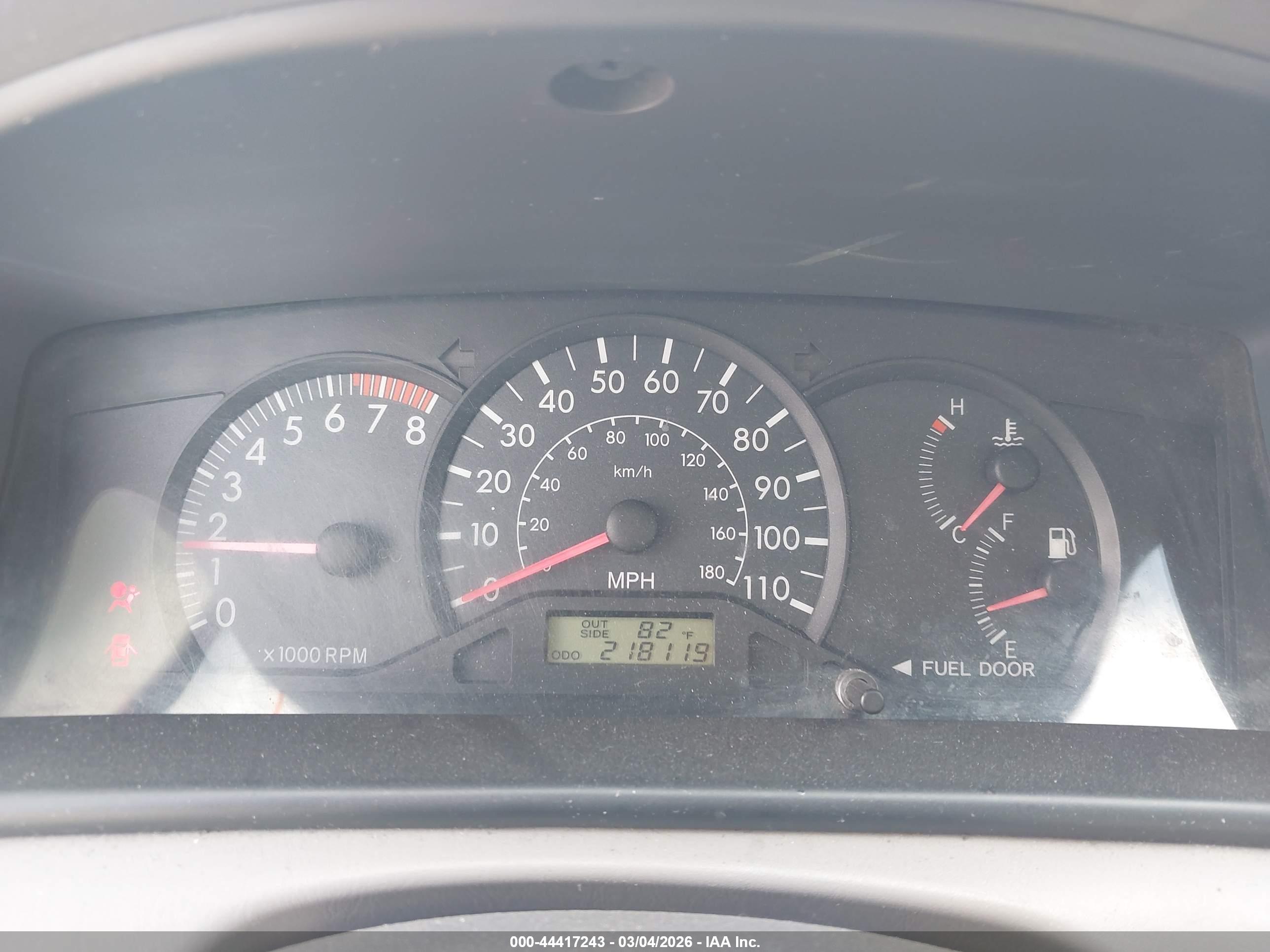 TOYOTA COROLLA image 7