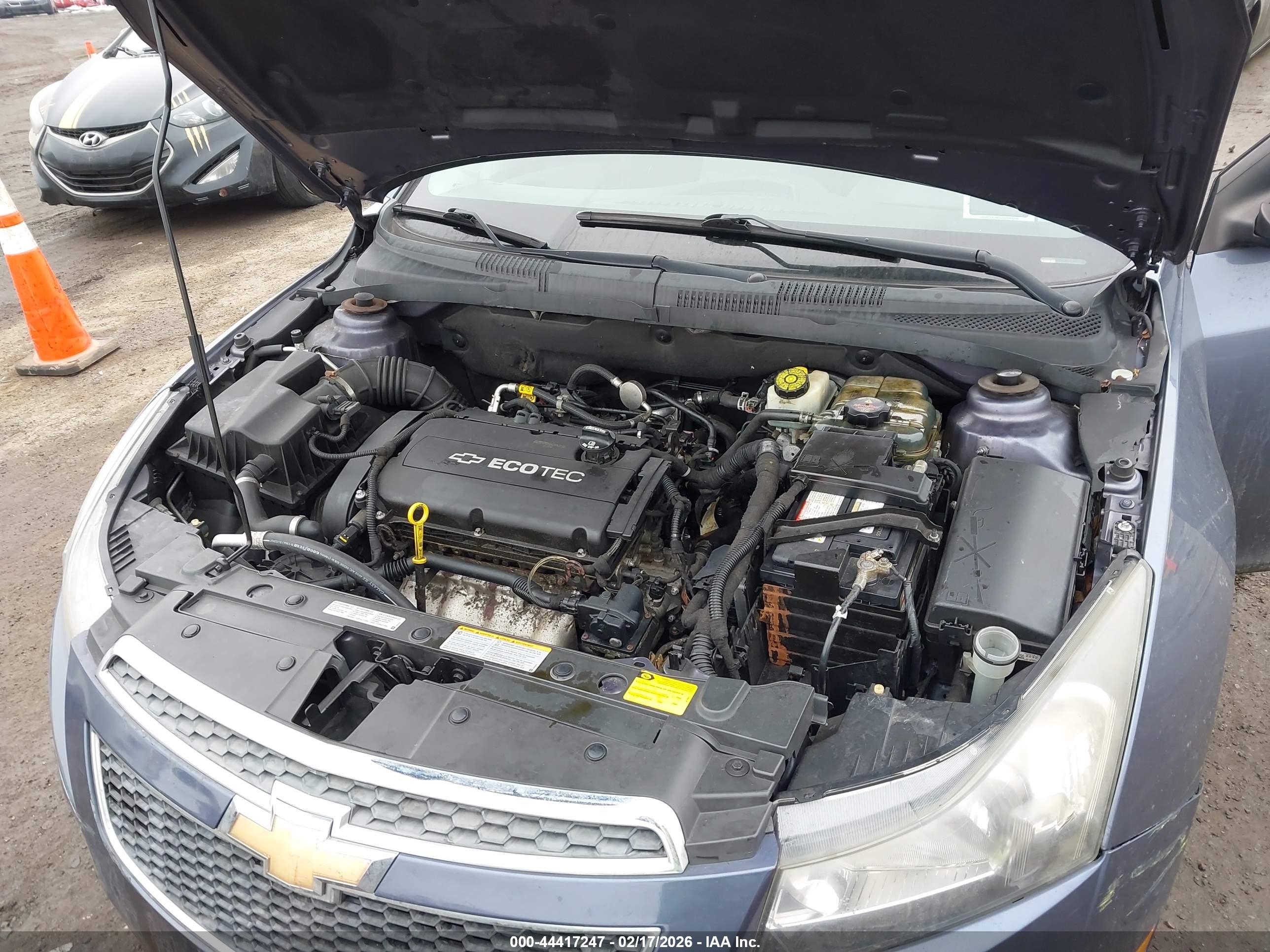 CHEVROLET CRUZE image 10