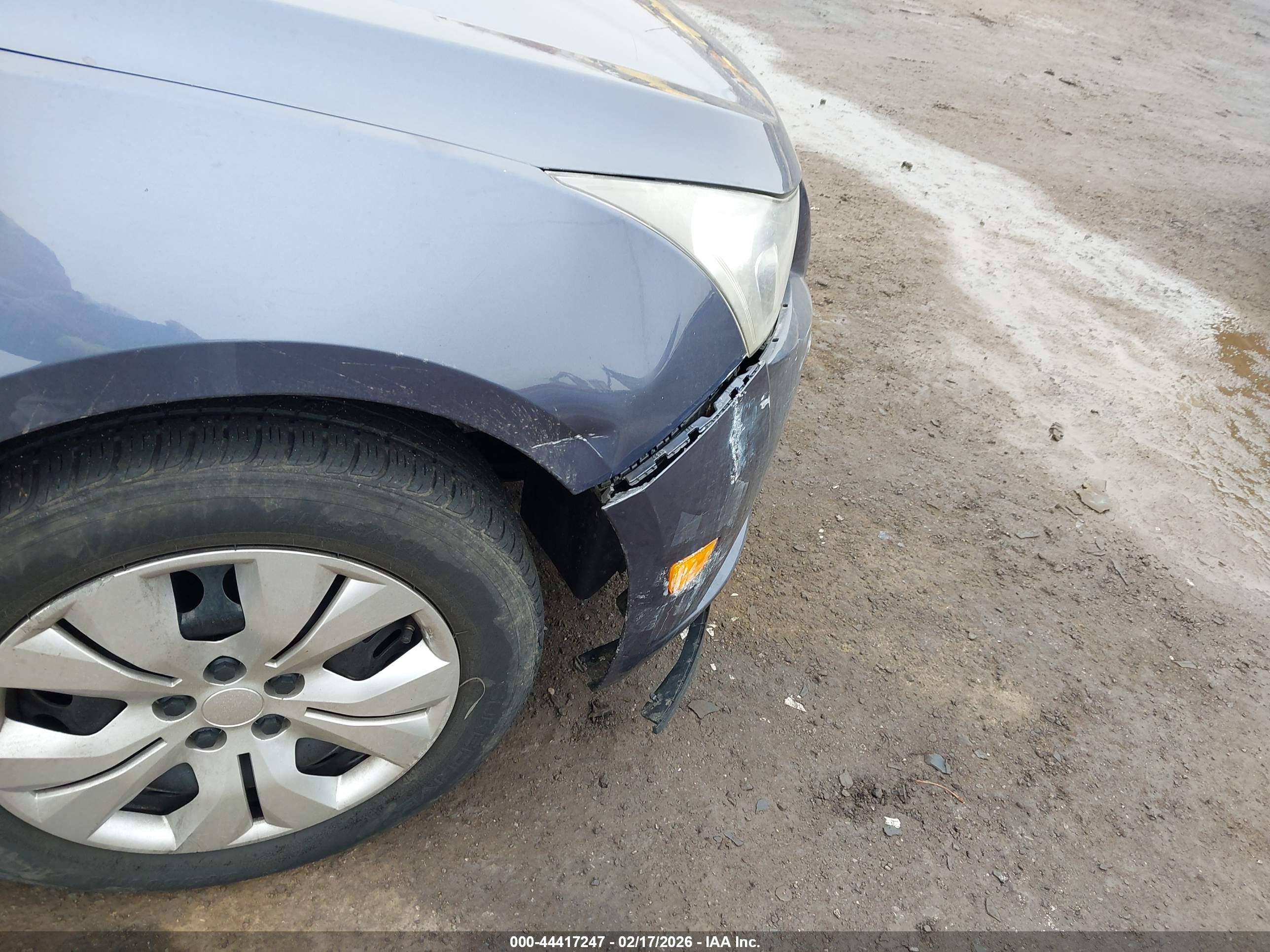 CHEVROLET CRUZE image 6