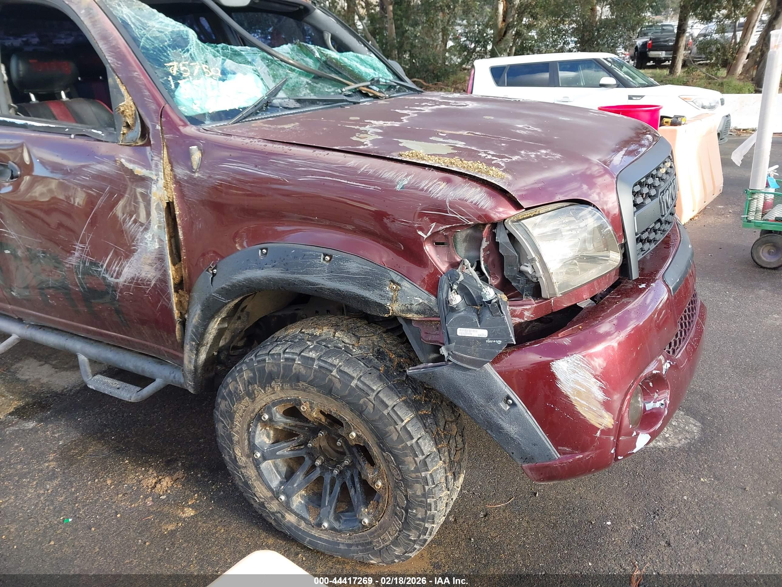TOYOTA TUNDRA image 6