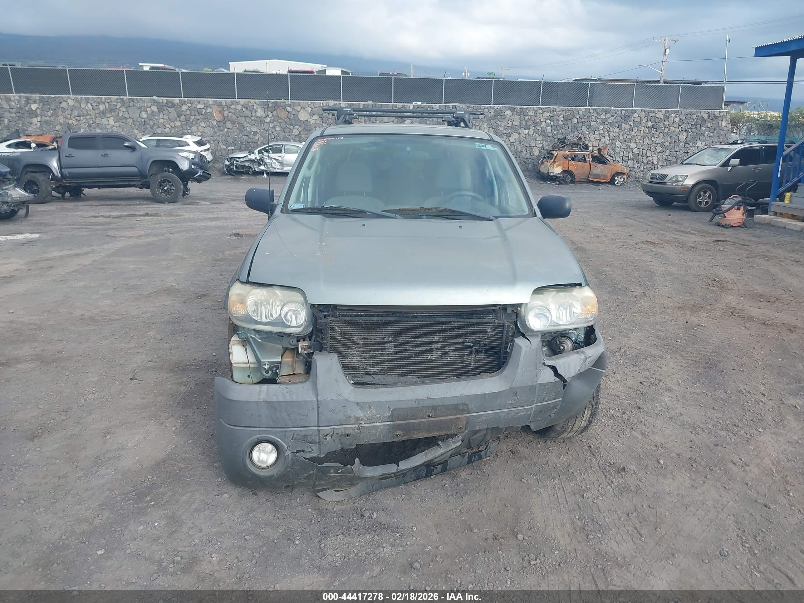 FORD ESCAPE image 6