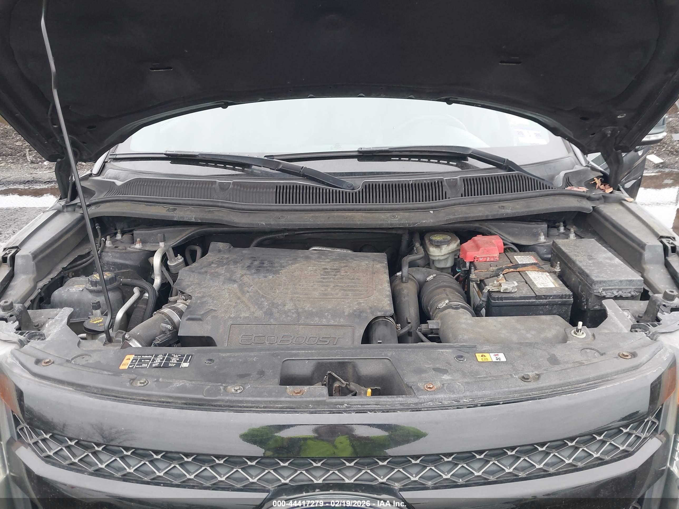FORD EXPLORER image 10