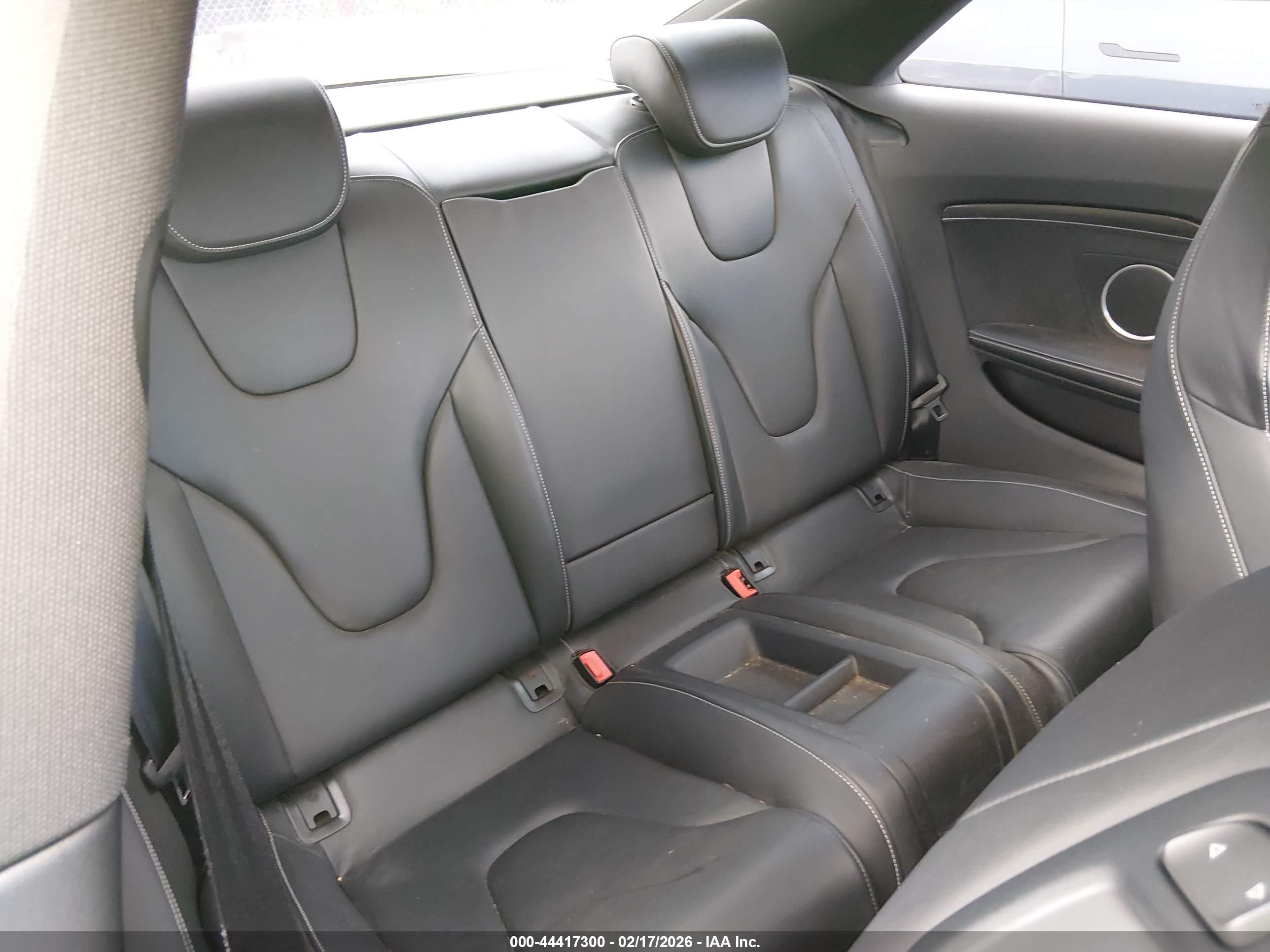AUDI S5 image 8