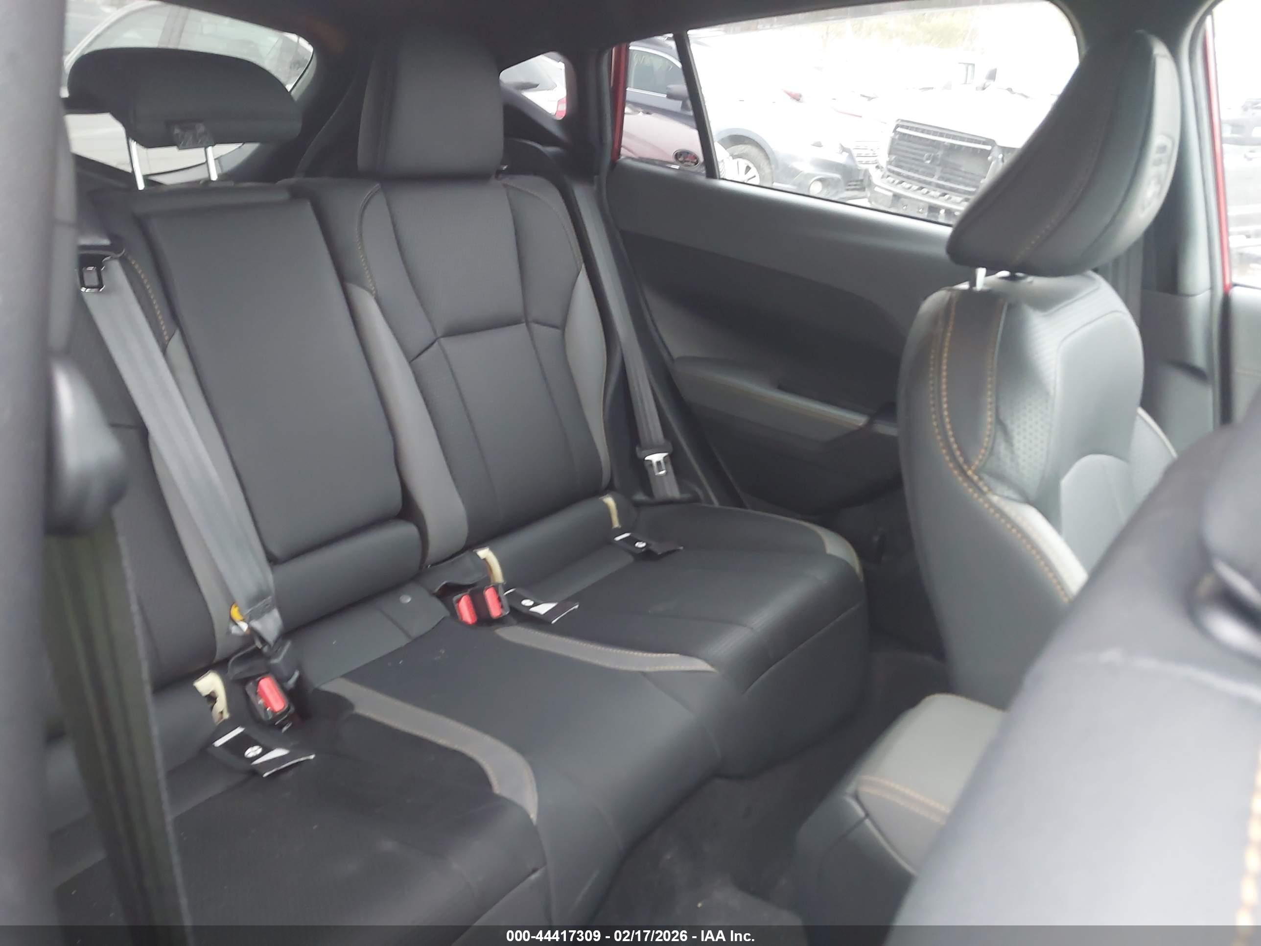 SUBARU CROSSTREK image 8