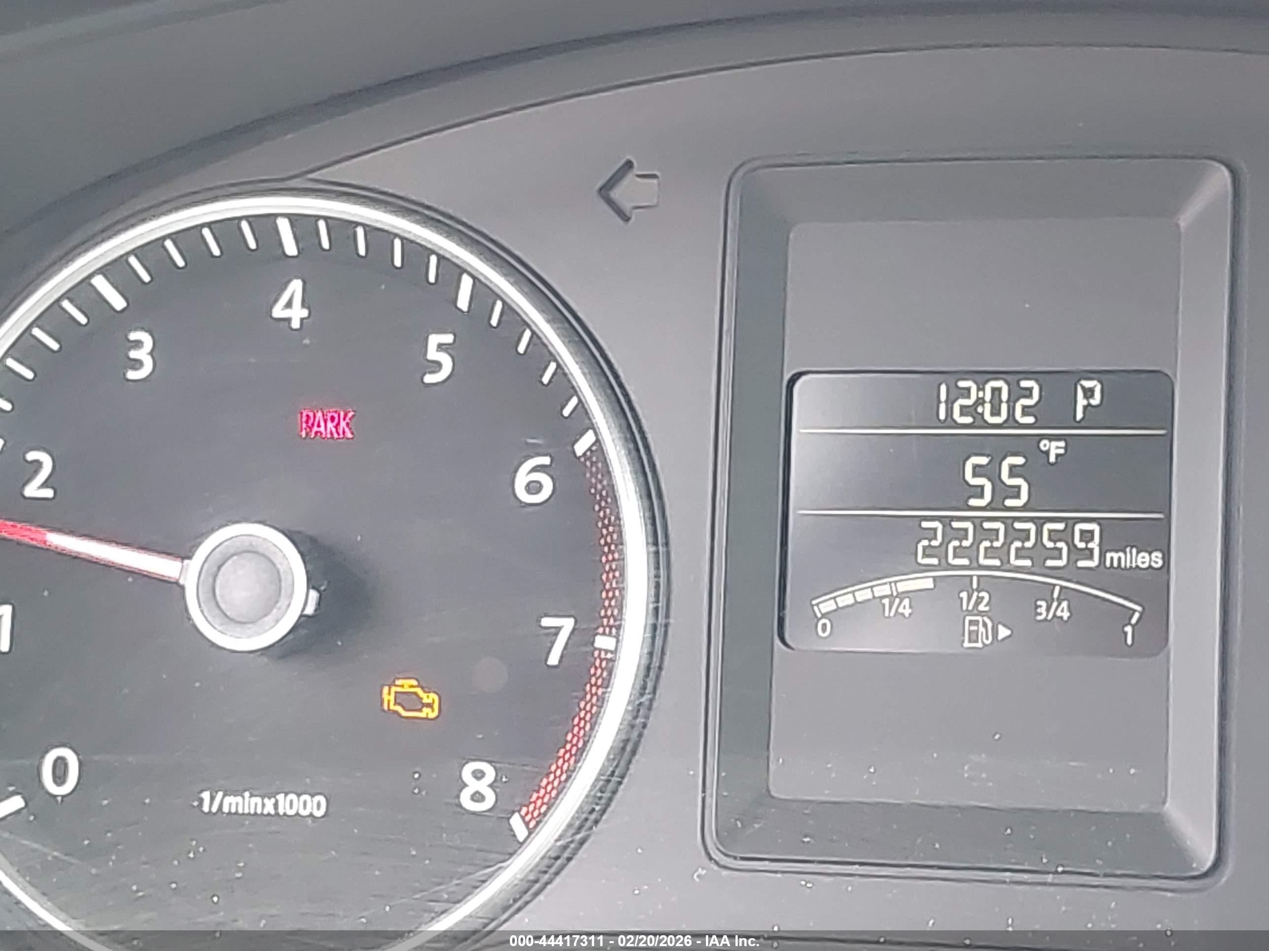 VOLKSWAGEN JETTA image 7