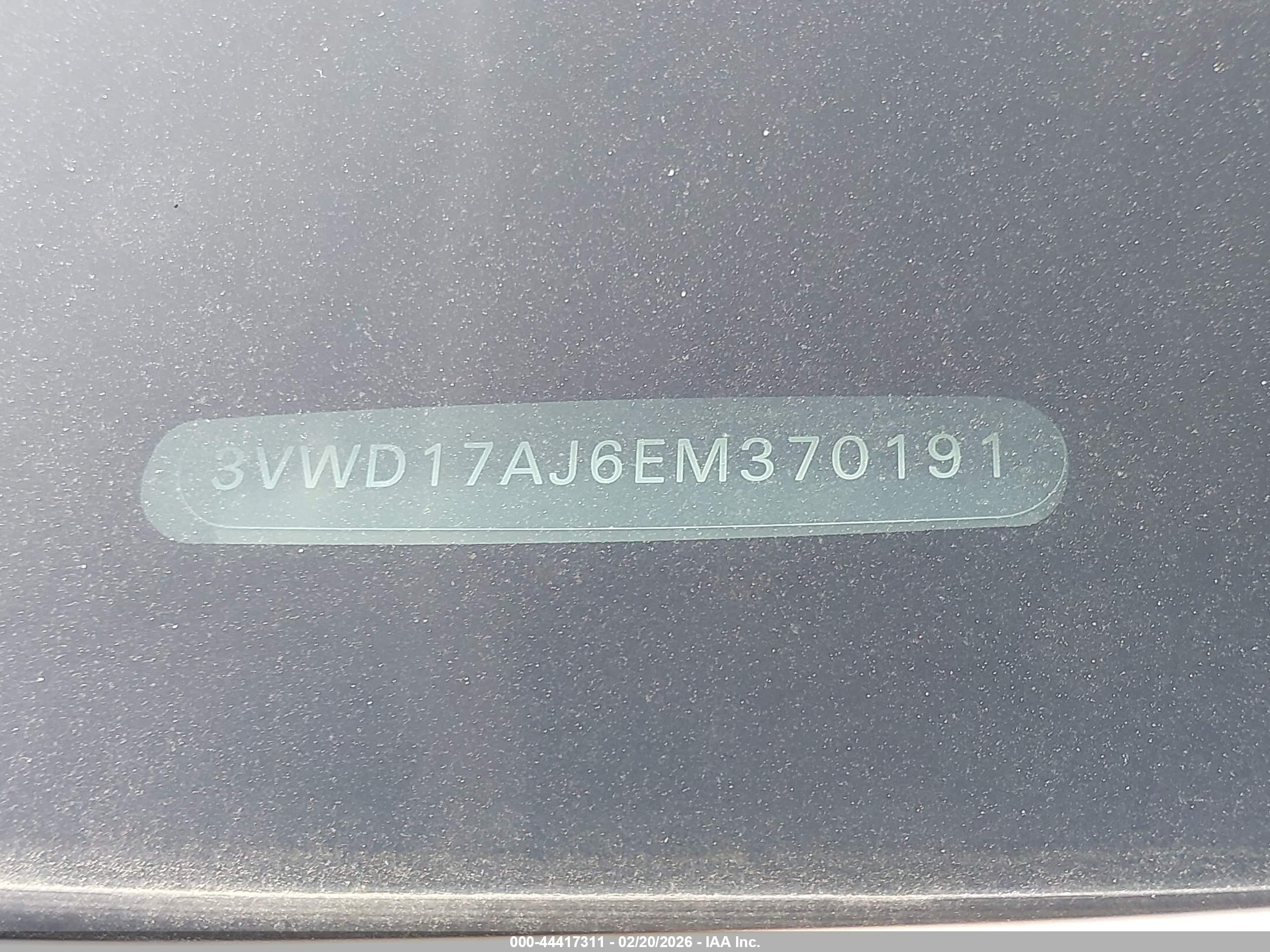 VOLKSWAGEN JETTA image 9
