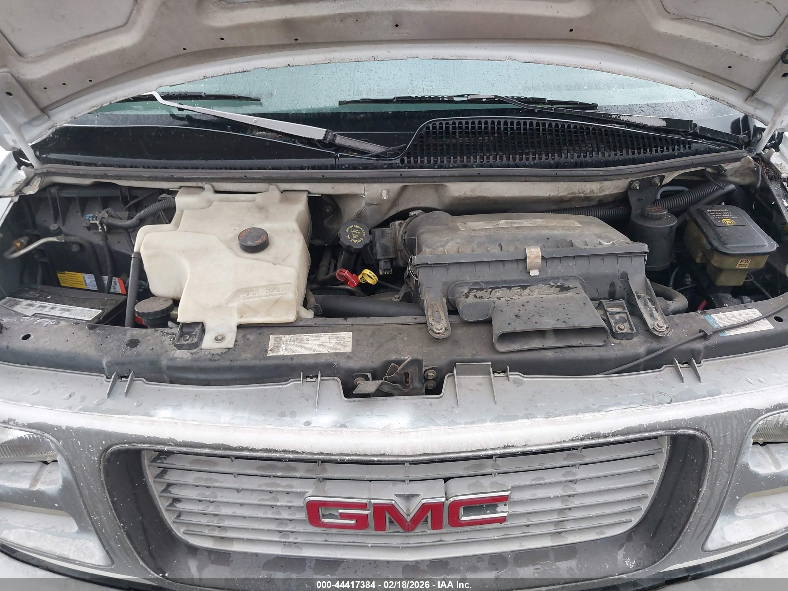 GMC SAVANA image 10