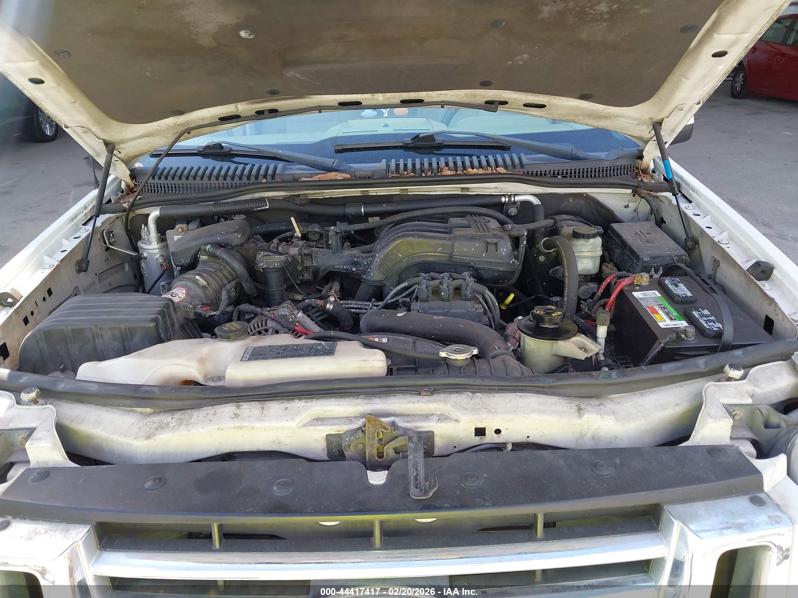 FORD EXPLORER image 10