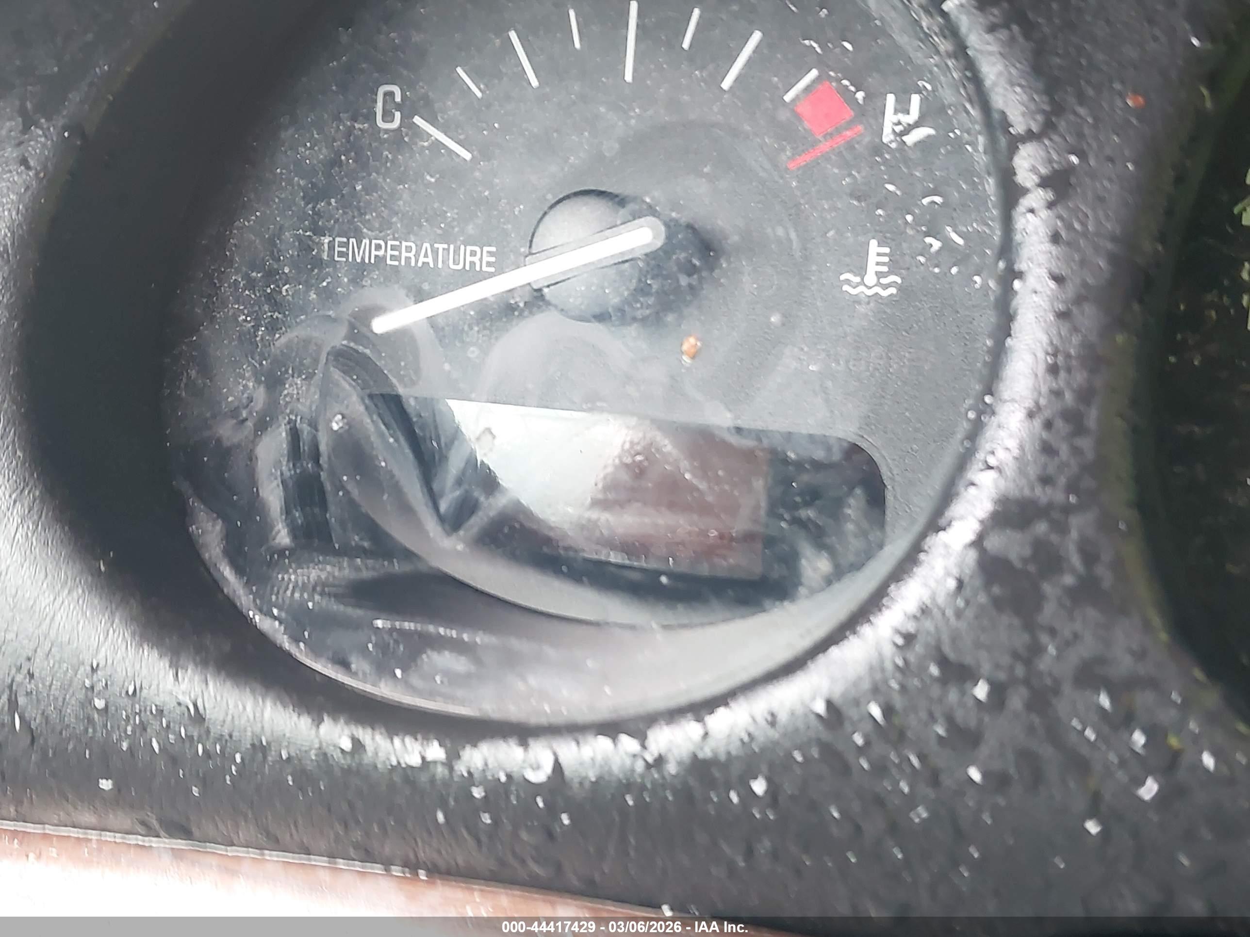 BUICK LESABRE image 7
