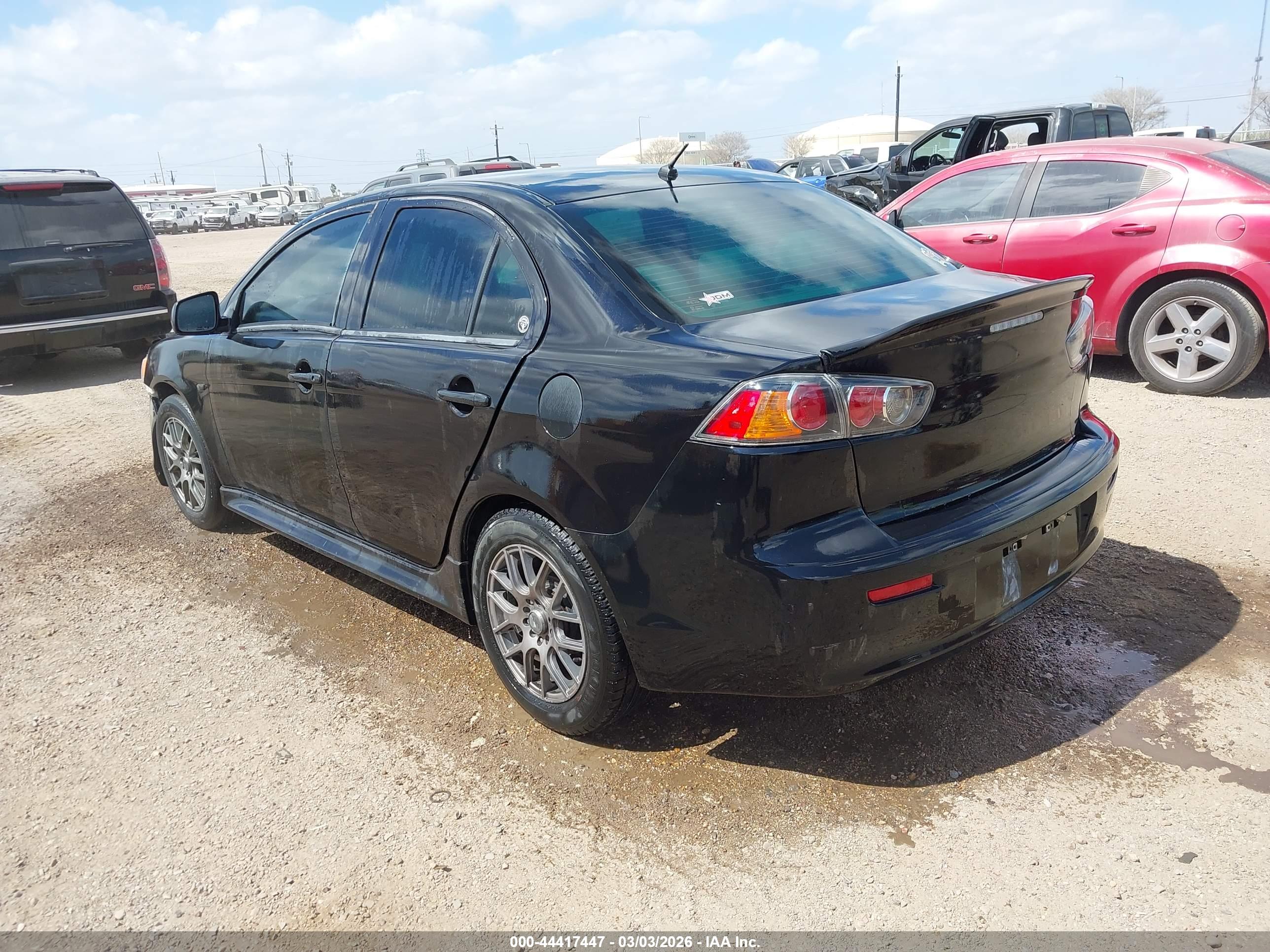 MITSUBISHI LANCER image 3