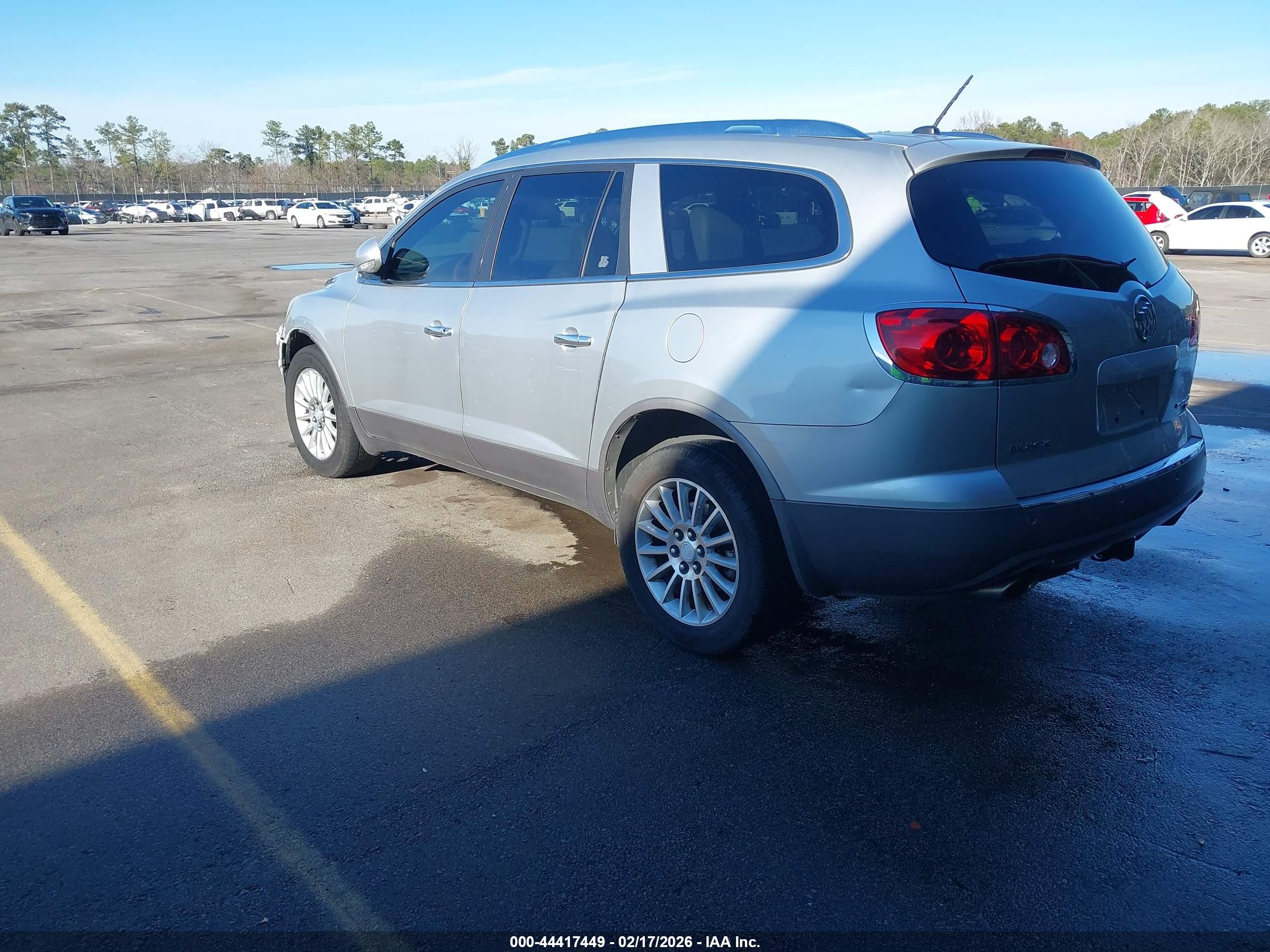 BUICK ENCLAVE image 3