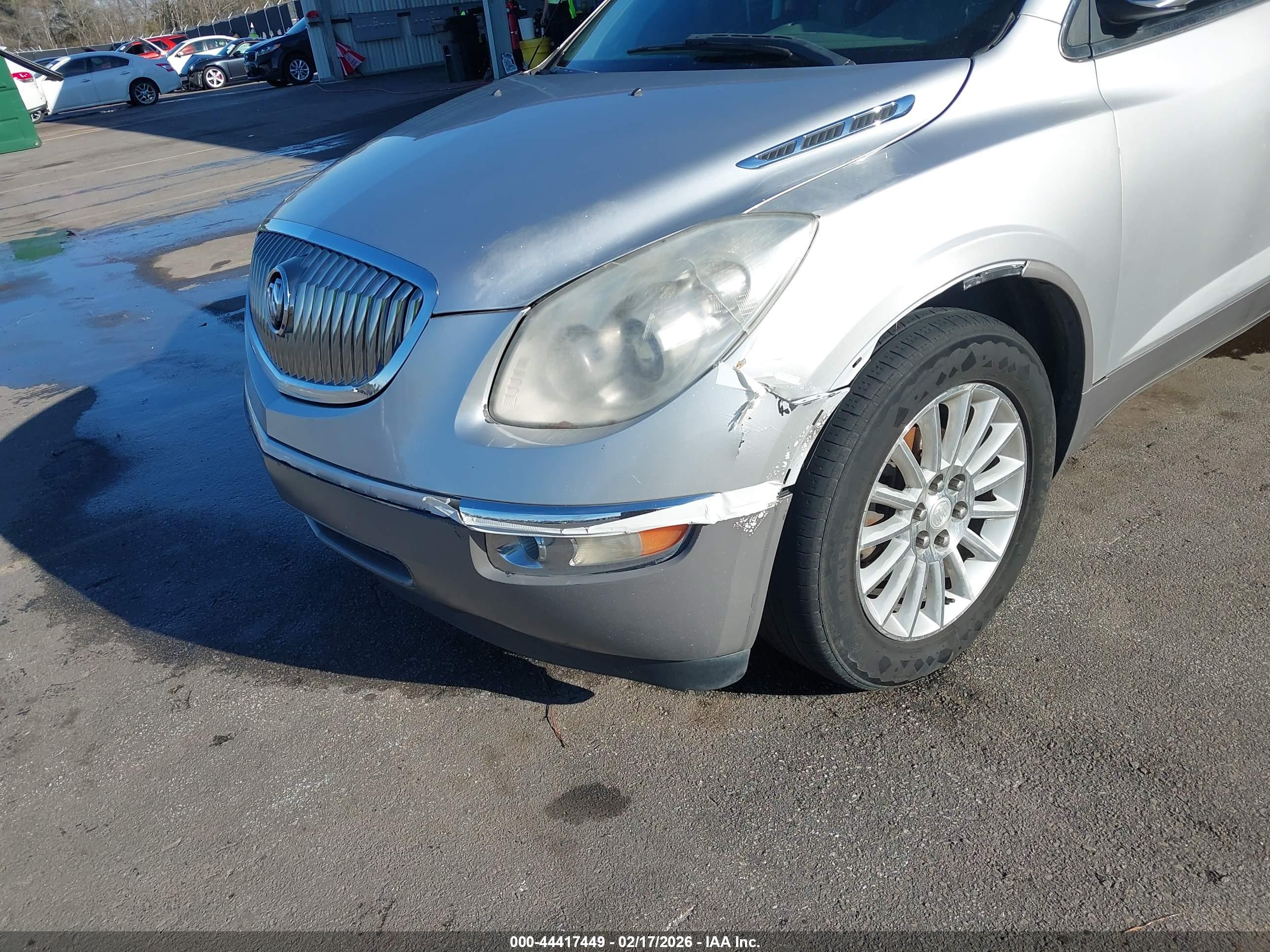 BUICK ENCLAVE image 6