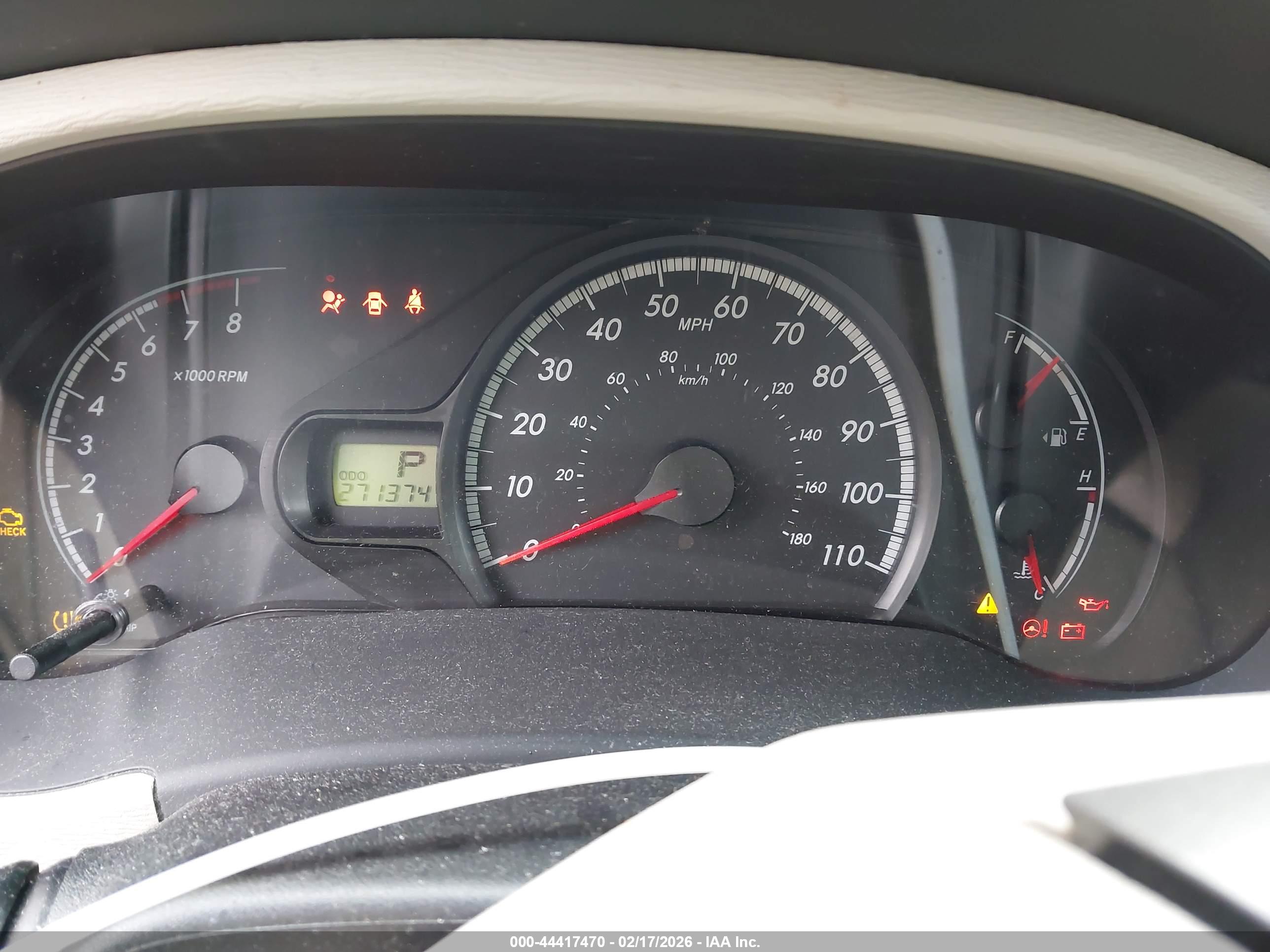 TOYOTA SIENNA image 7