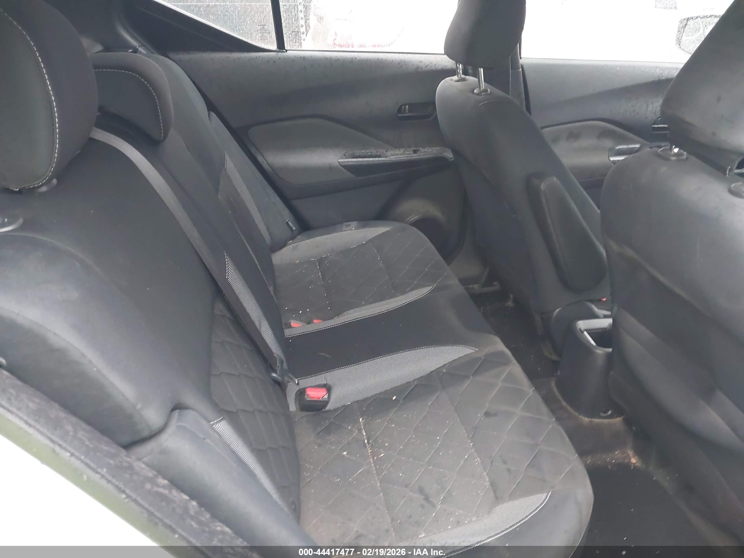 NISSAN KICKS image 8