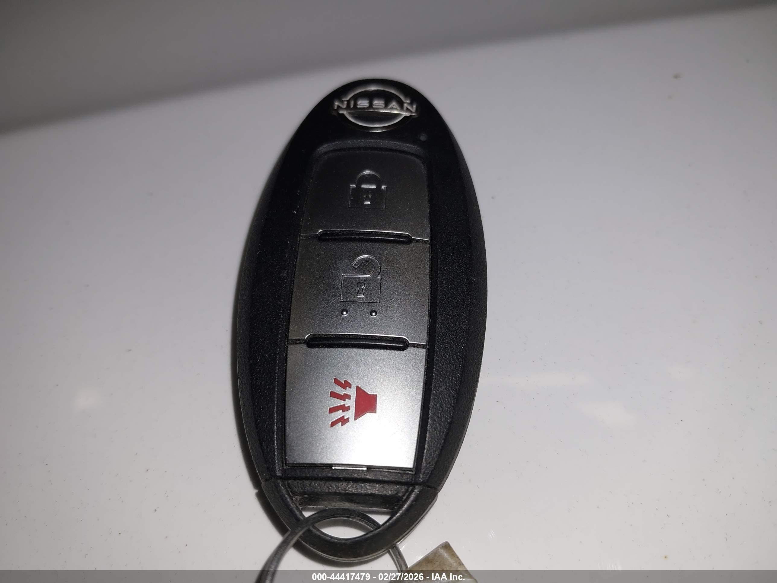 NISSAN KICKS image 11