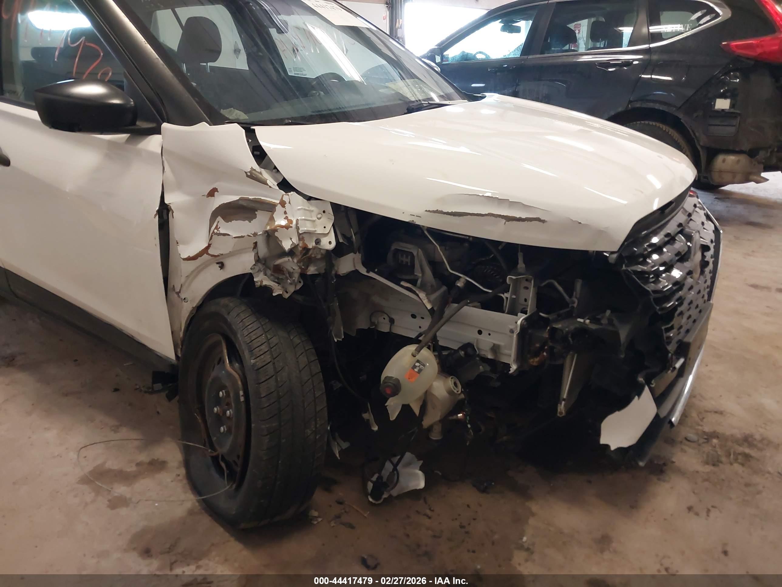 NISSAN KICKS image 6