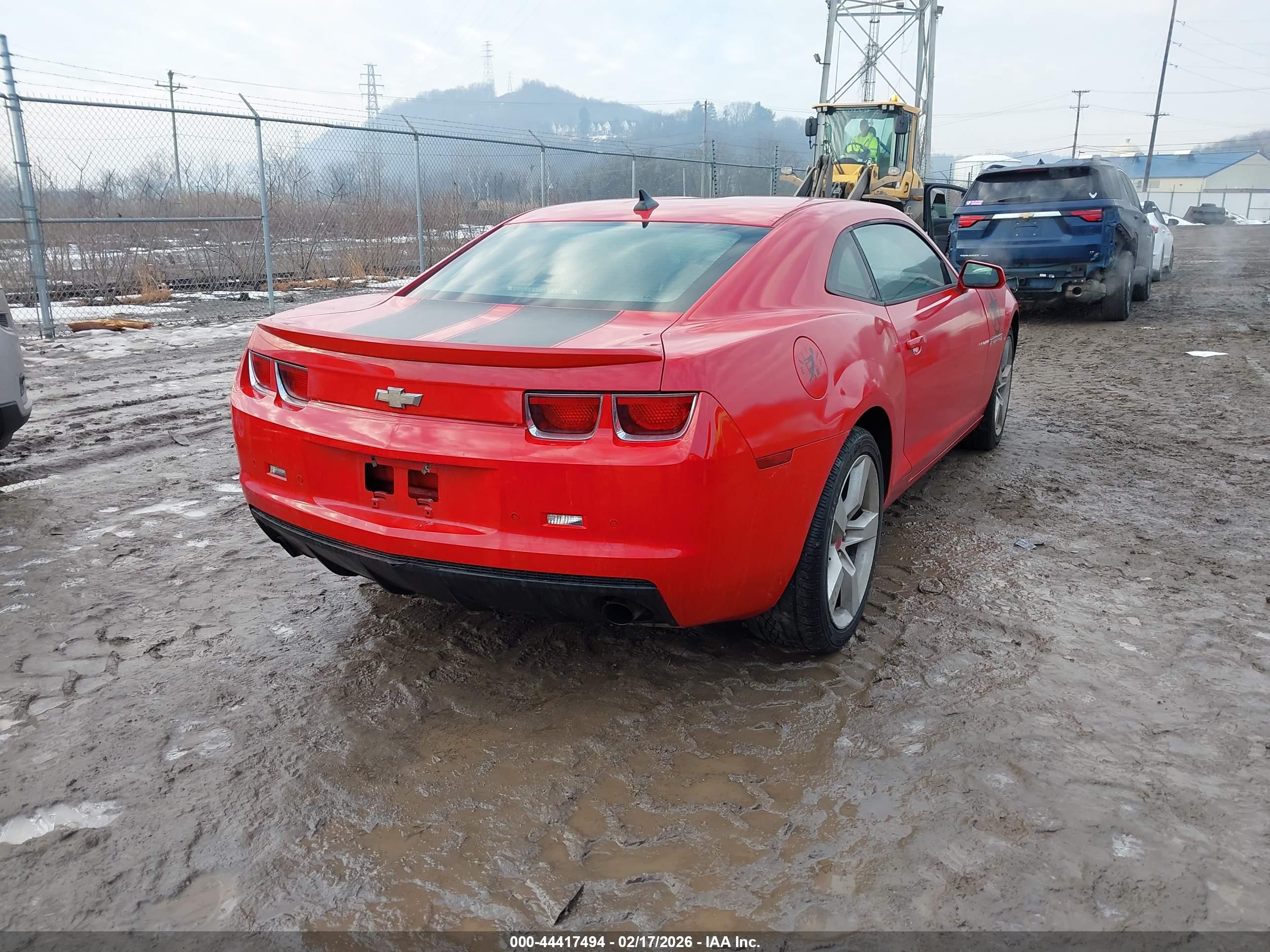 CHEVROLET CAMARO image 4